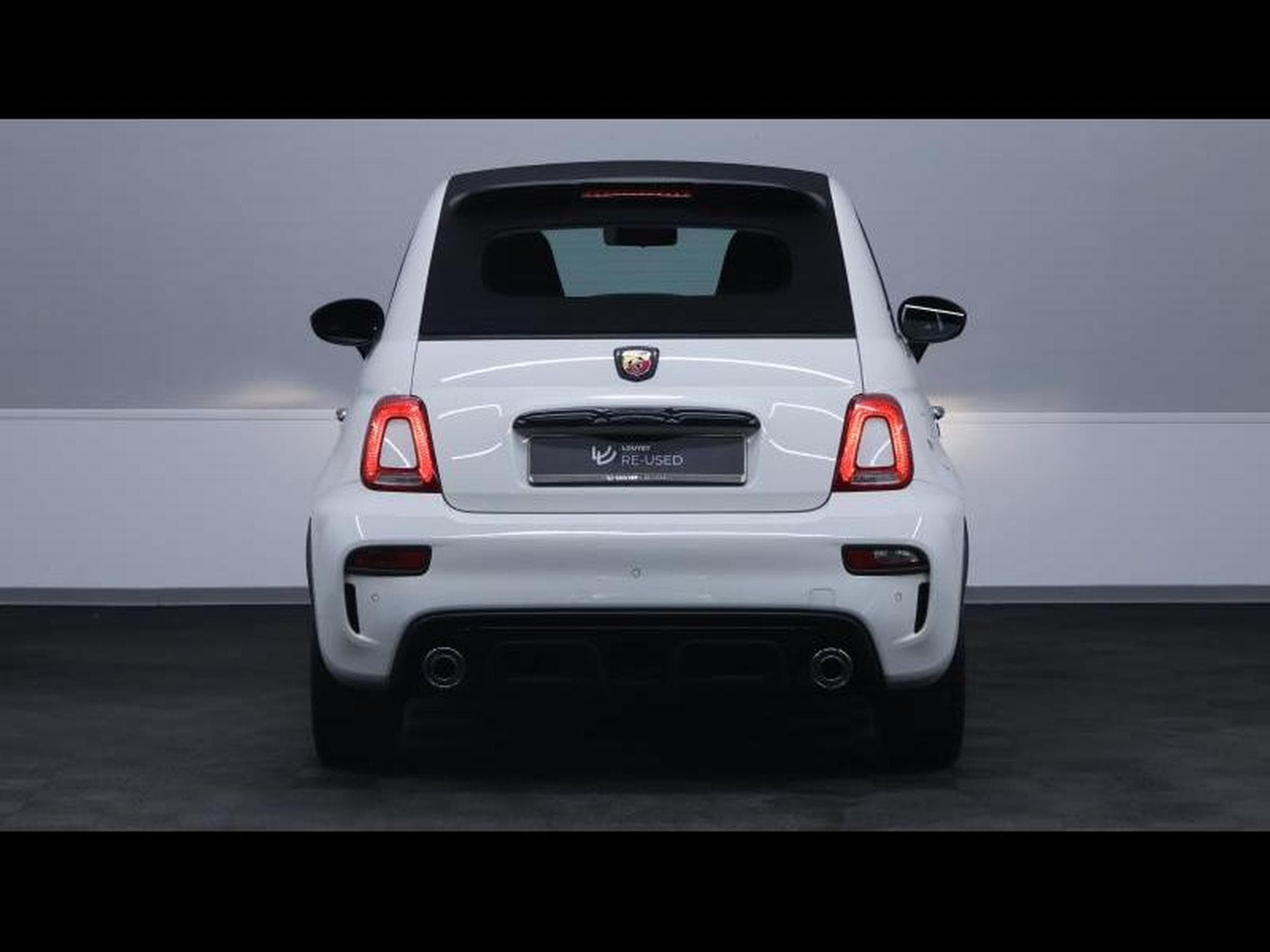Abarth 500 C 1.4T-JET 145 cv Boite manuelle (2022) - Photo 8