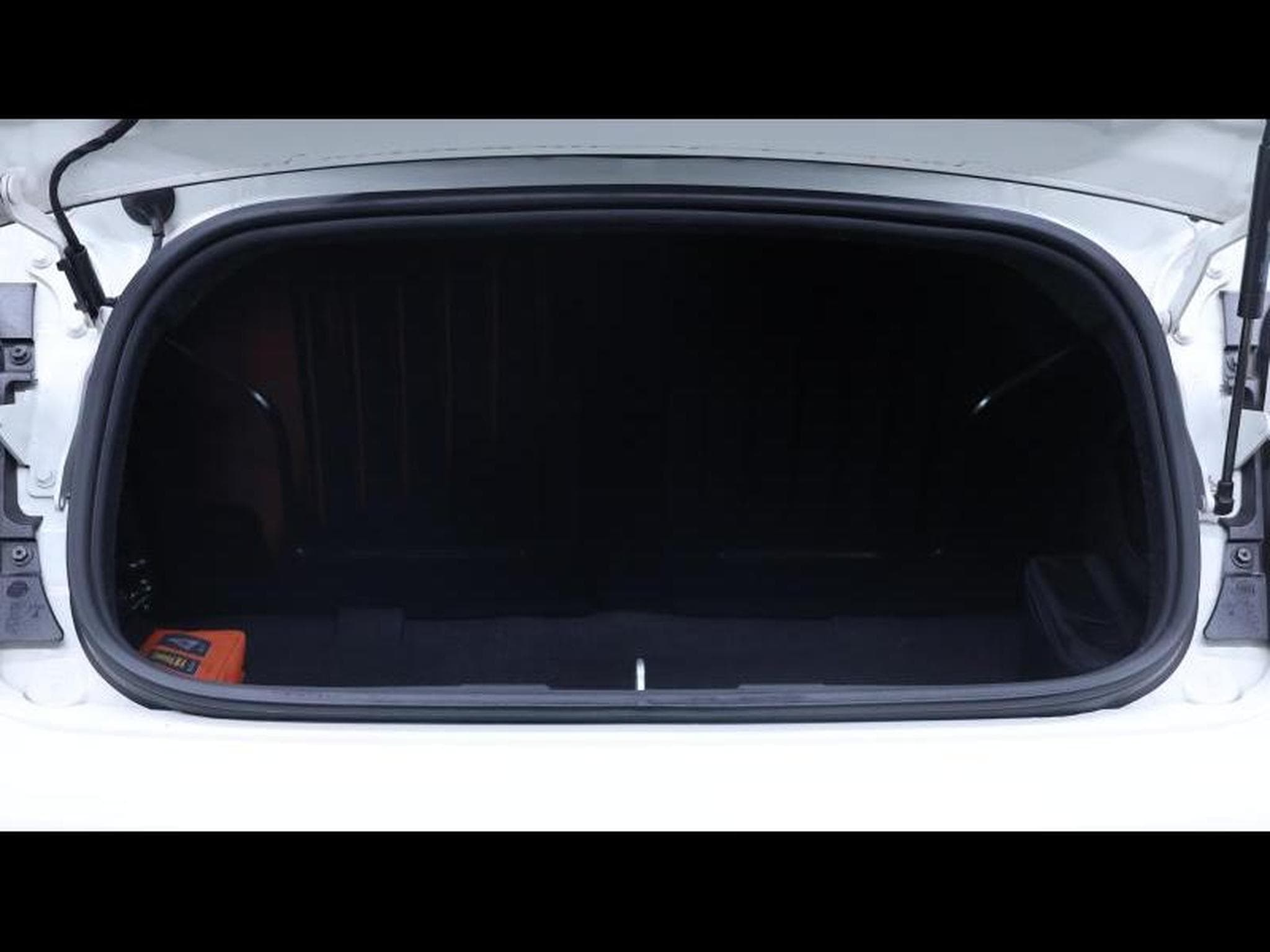 Abarth 500 C 1.4T-JET 145 cv Boite manuelle (2022) - Photo 9