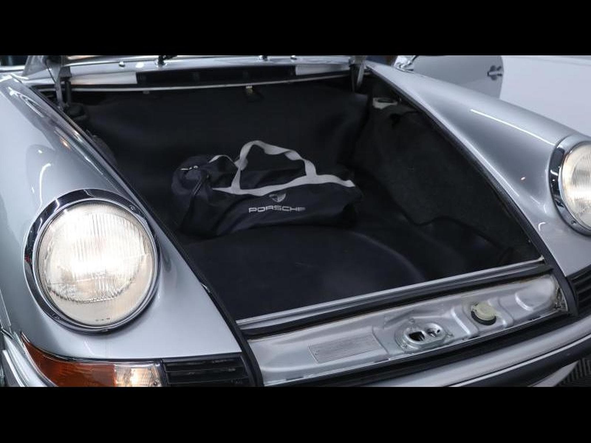 Porsche 911 2.4s Coupé Trappe à Huile (1972) - Photo 8