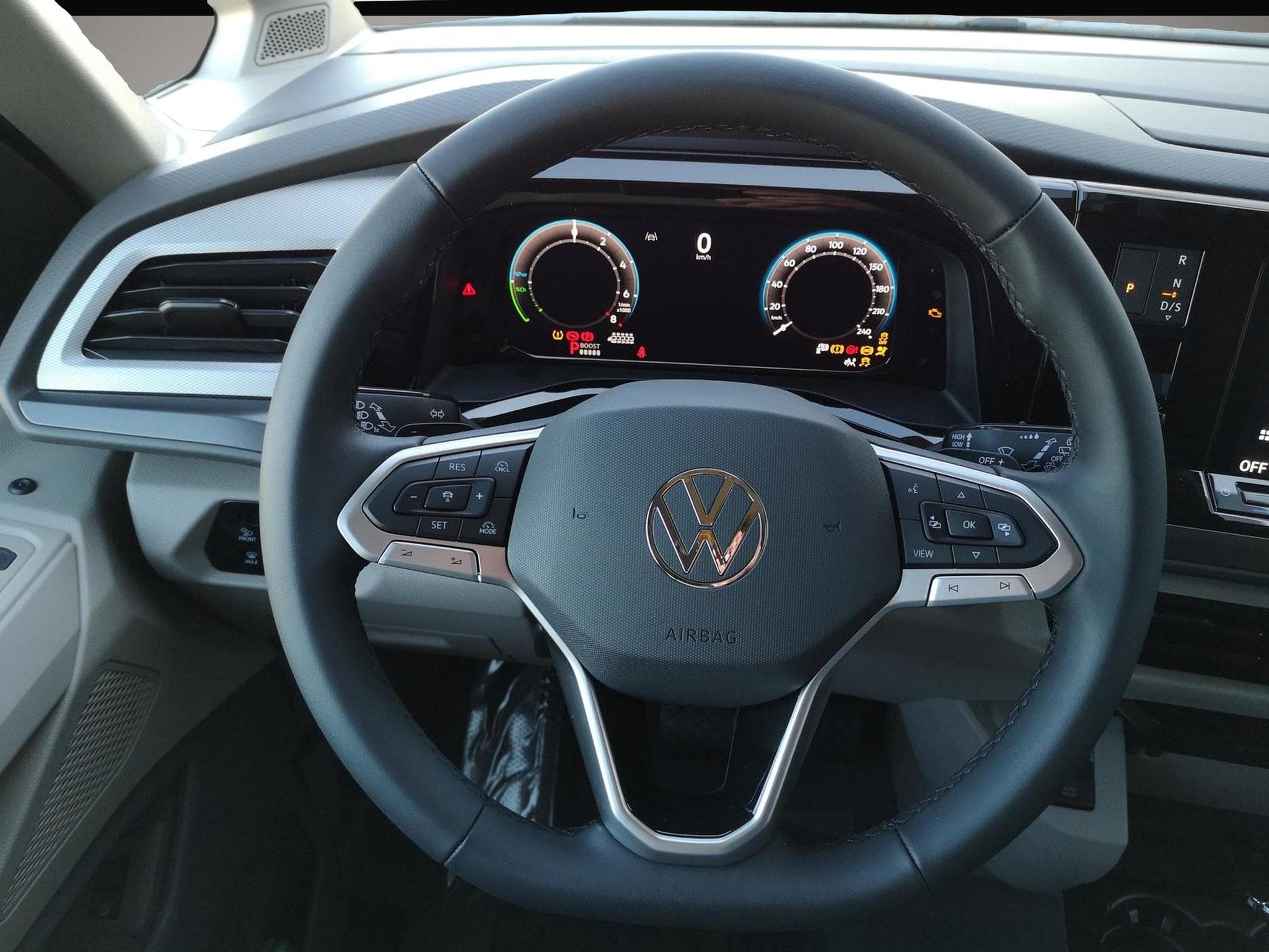 VW Multivan (2026) - Photo 4