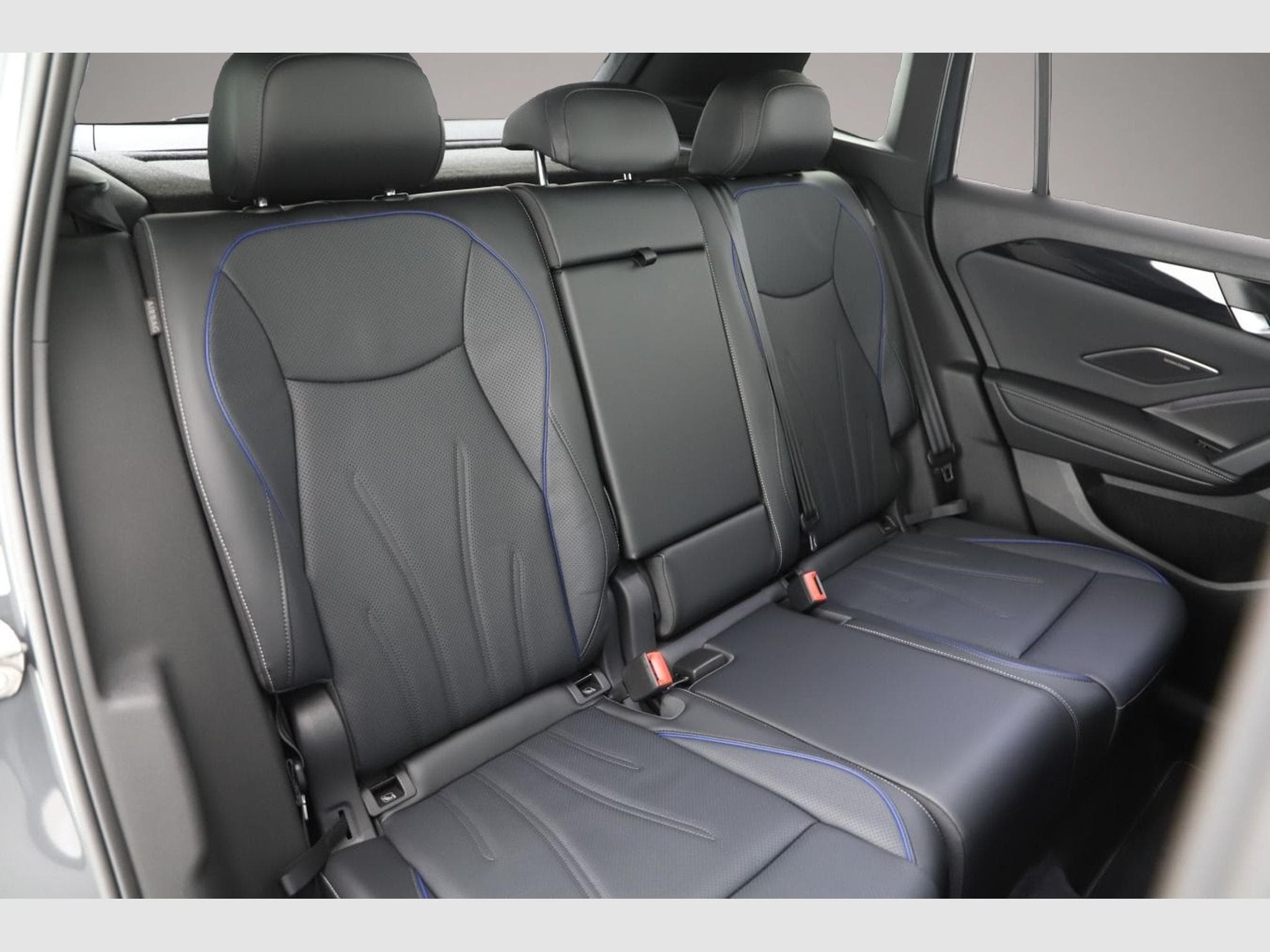 VW Tiguan (2025) - Photo 5