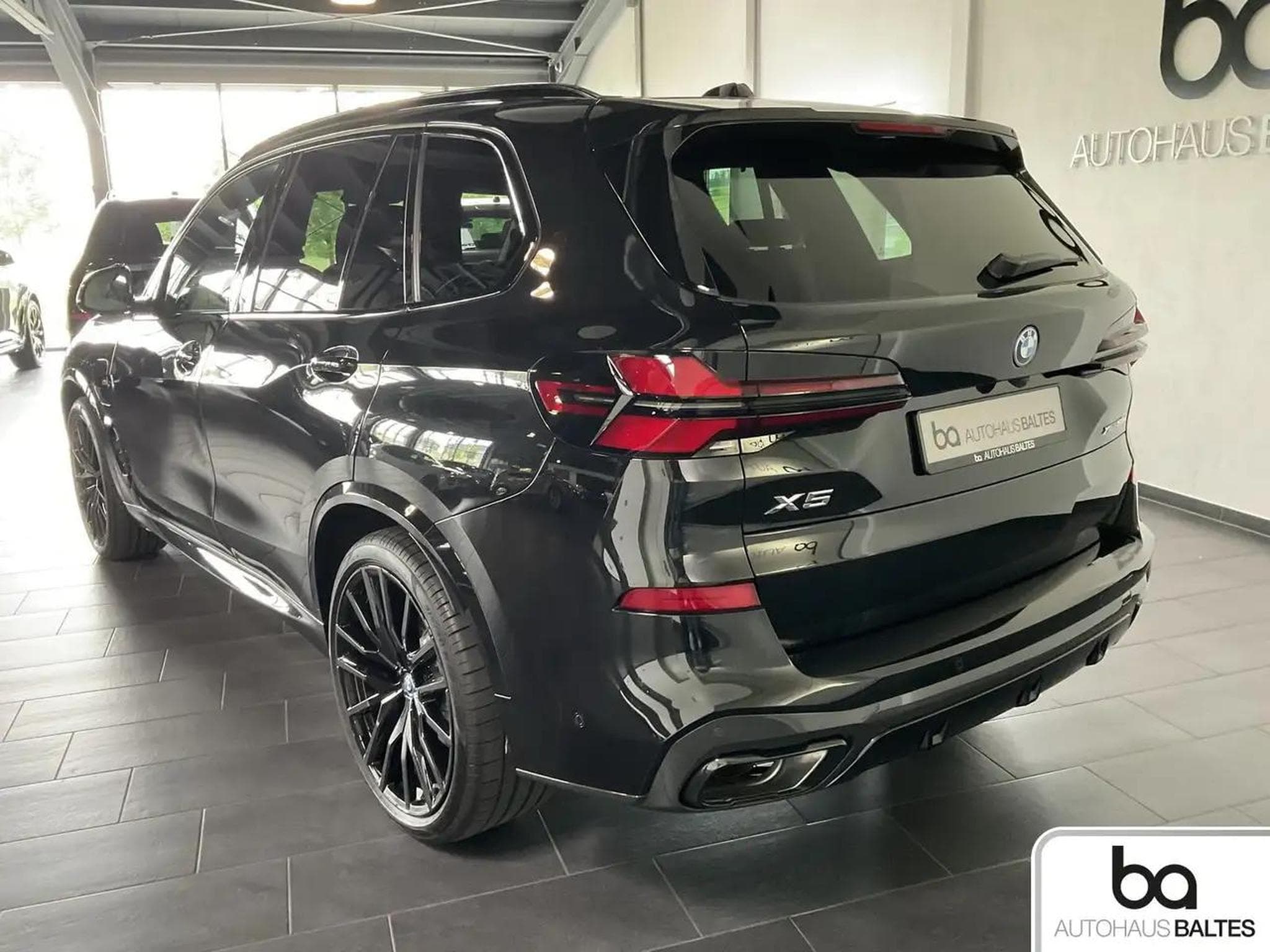 BMW X5 (2025) - Photo 4