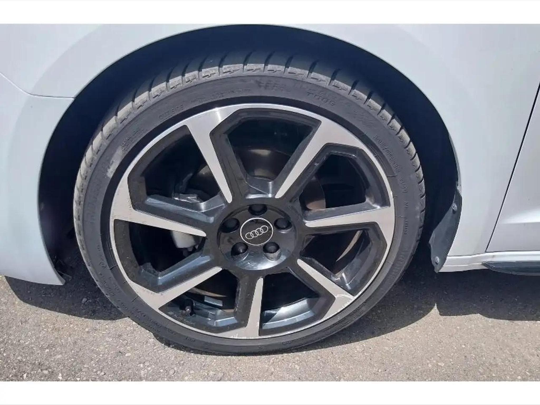 Audi A1 (2025) - Photo 6