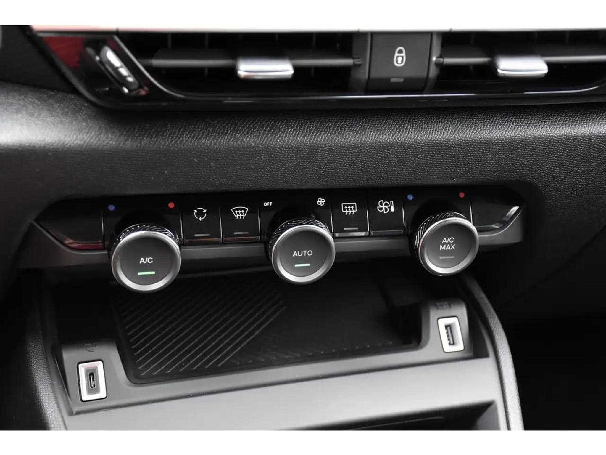 Citroën C5 X (2025) - Photo 21