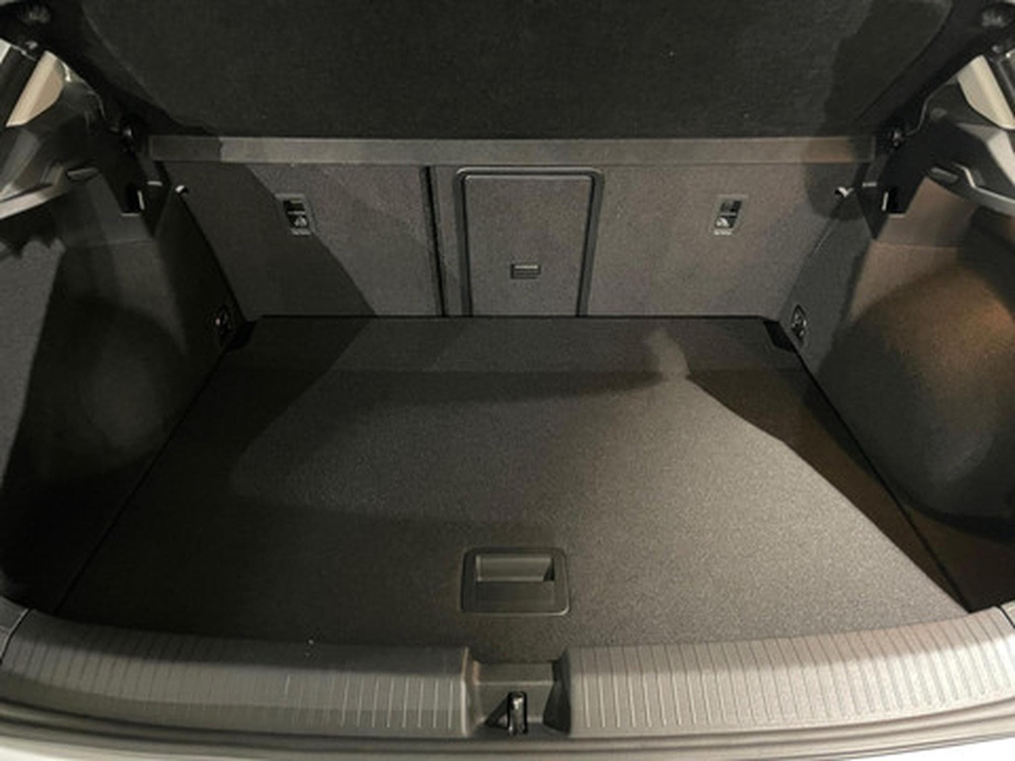 VW T-Roc 1.5 TSI ACT 110kW Style DSG7 (2019) - Photo 12