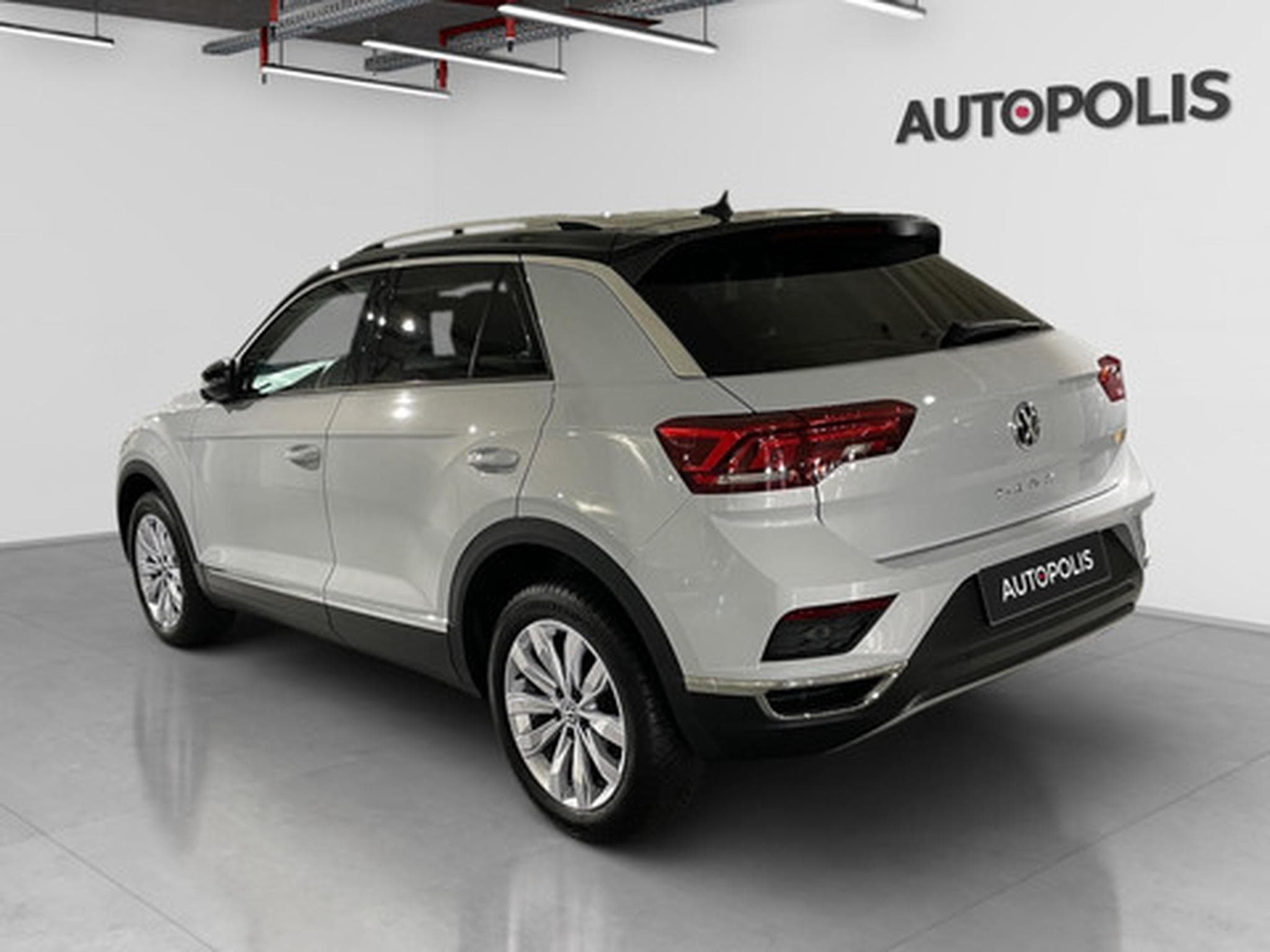 VW T-Roc 1.5 TSI ACT 110kW Style DSG7 (2019) - Photo 15