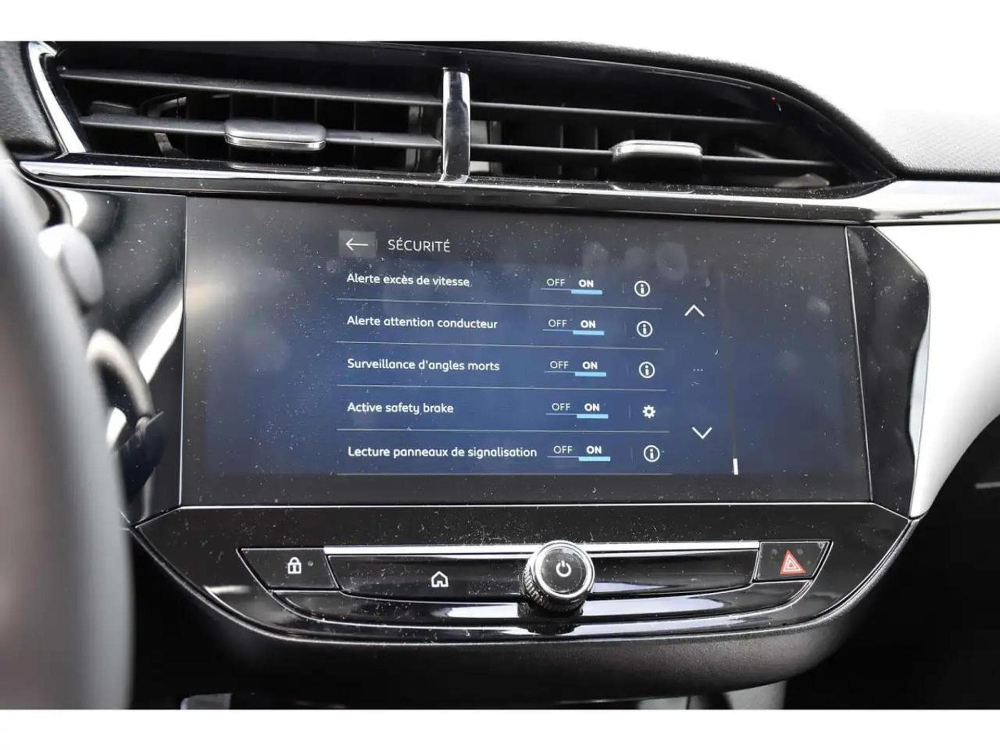 Opel Corsa (2025) - Photo 12