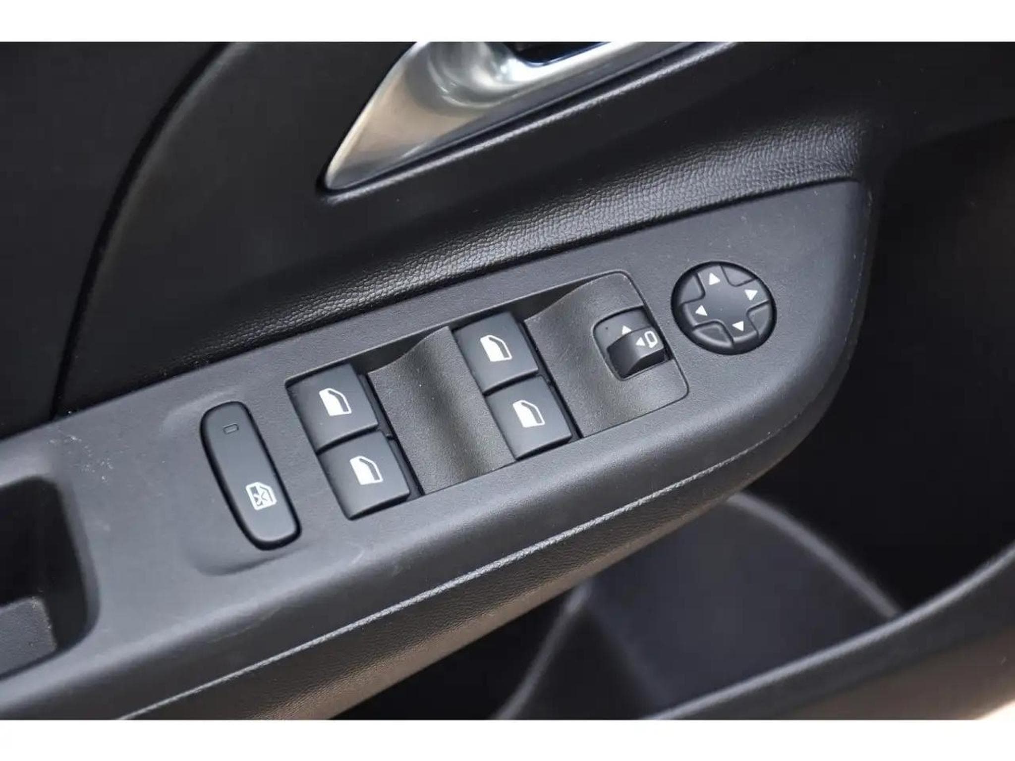 Opel Corsa (2025) - Photo 18