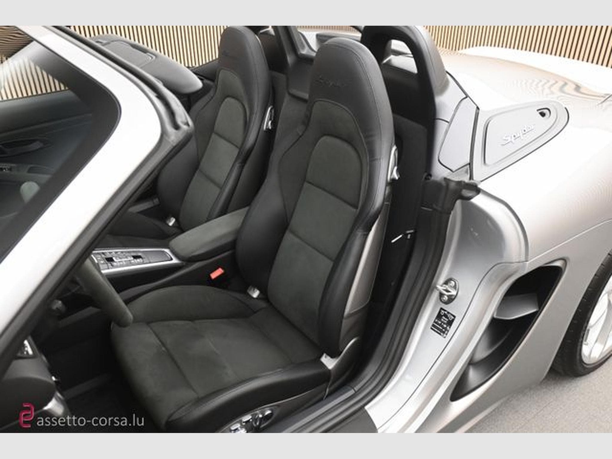 Porsche Boxster 718 Boxster Spyder*18-W*PDC*CarPlay (2022) - Photo 18