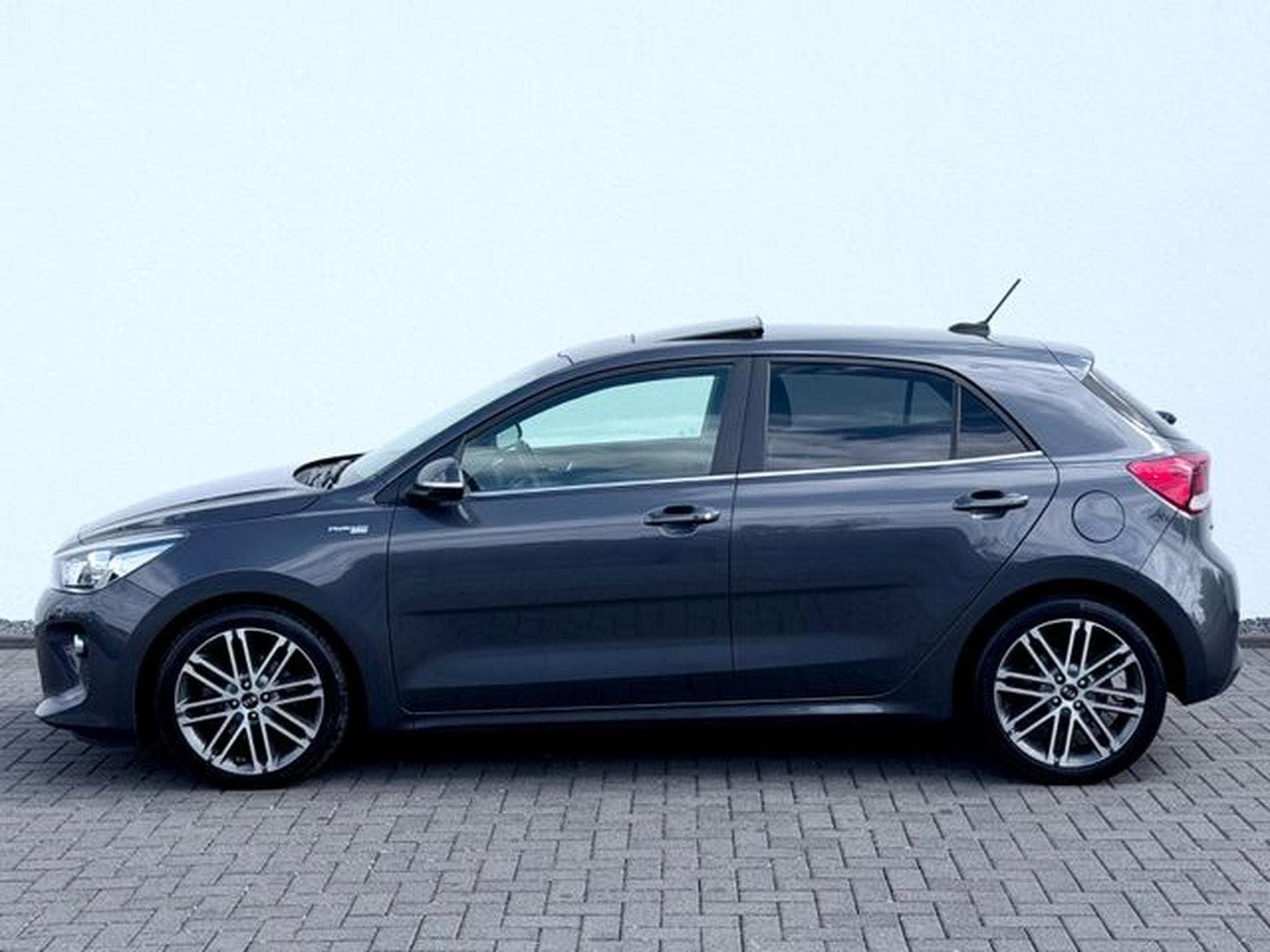 Kia Rio Rio Platinum Edition /NAVI/LED/CAM/GARANTIE/ (2017) - Photo 8