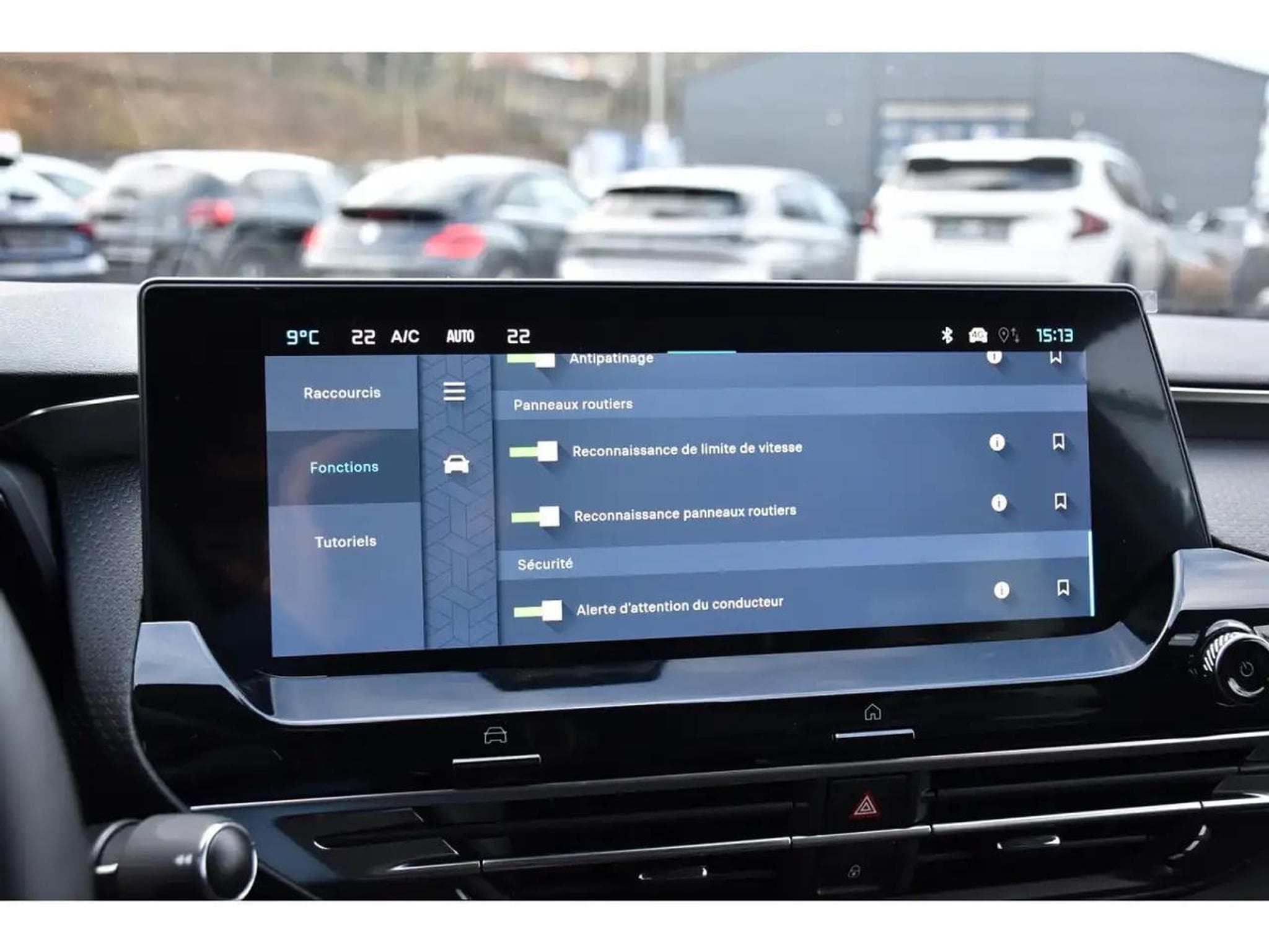Citroën C5 X (2024) - Photo 16