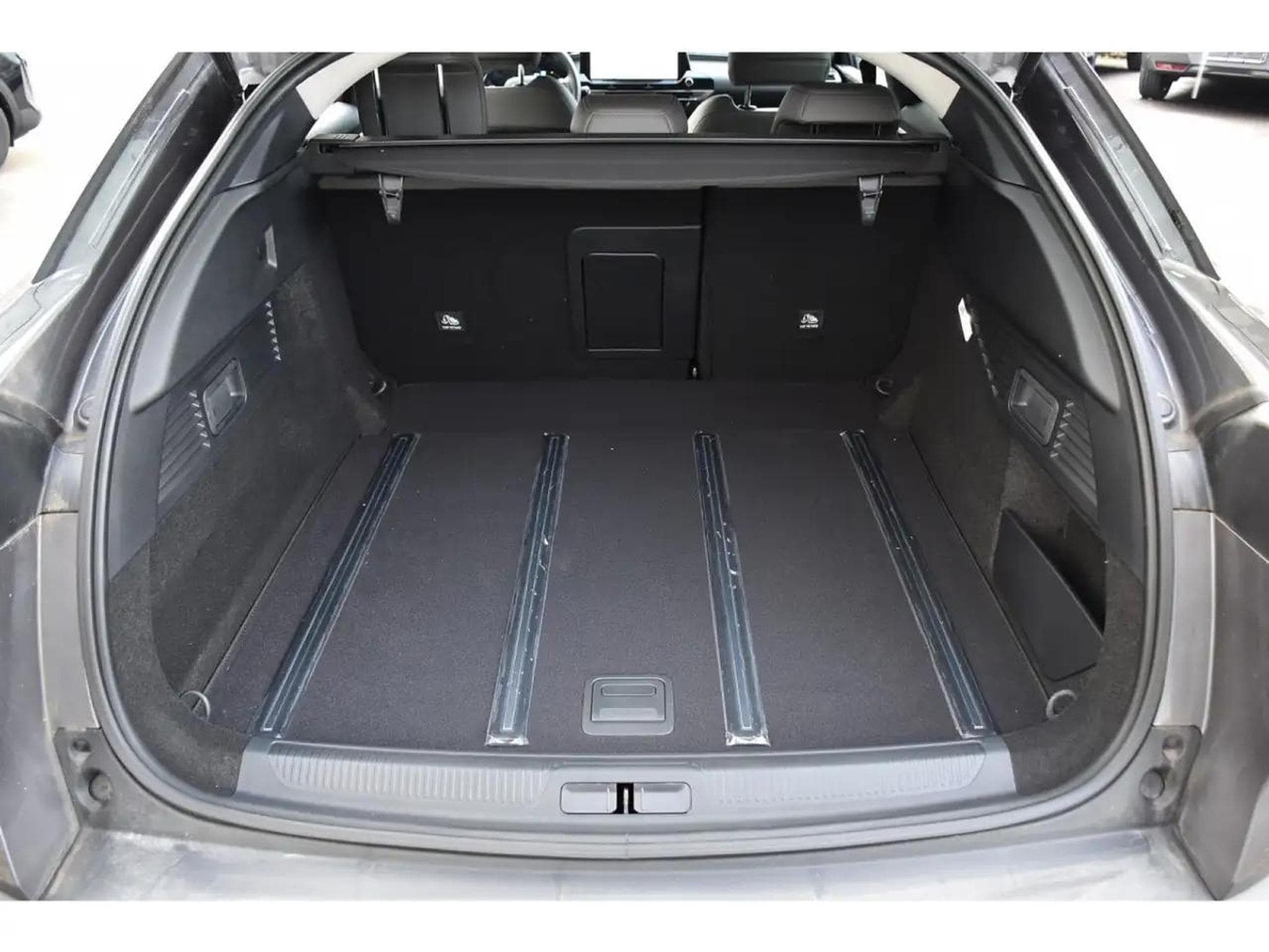 Citroën C5 X (2024) - Photo 25