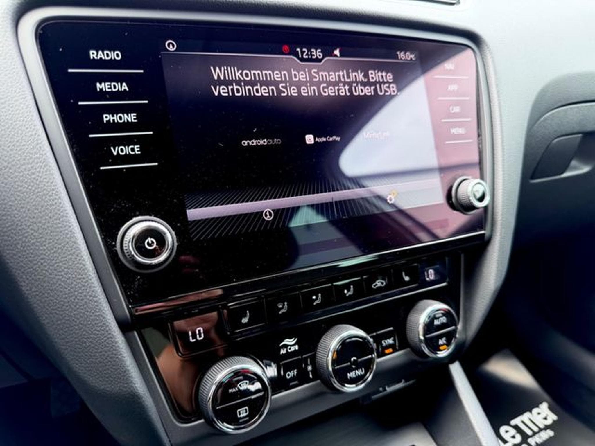Skoda Octavia Octavia Combi 1.5 TSI DSG /NAVI/LED/ACC/CARPLAY/ (2019) - Photo 18