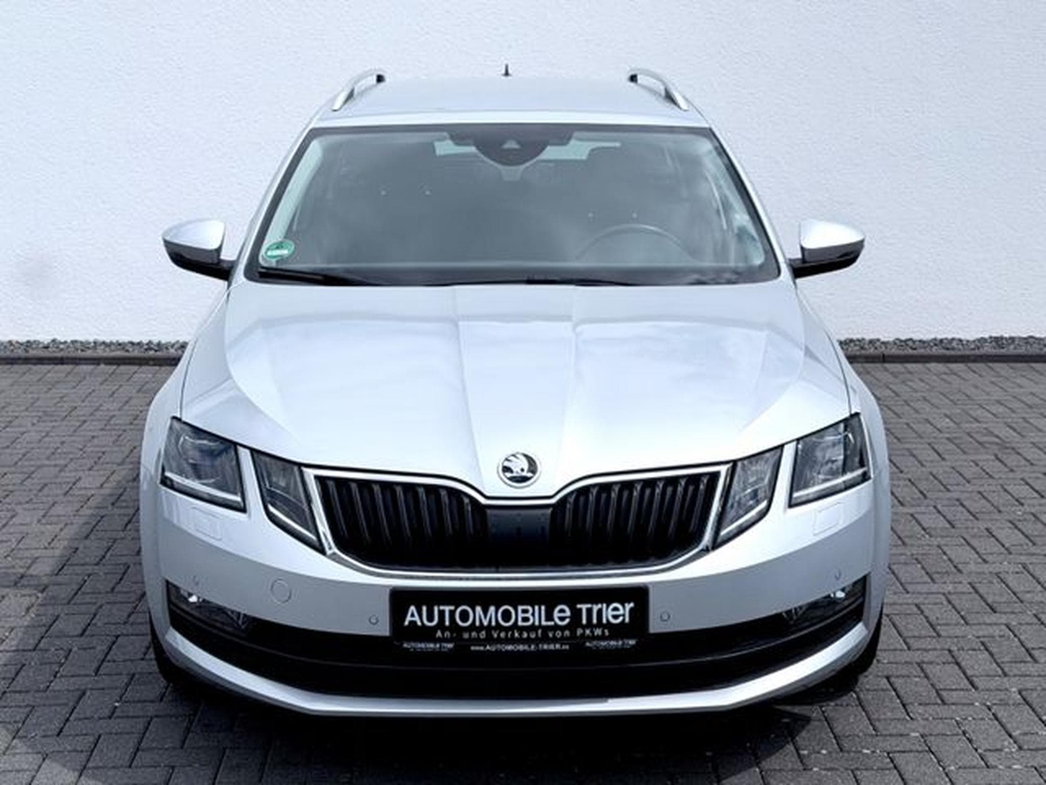 Skoda Octavia Octavia Combi 1.5 TSI DSG /NAVI/LED/ACC/CARPLAY/ (2019) - Photo 2