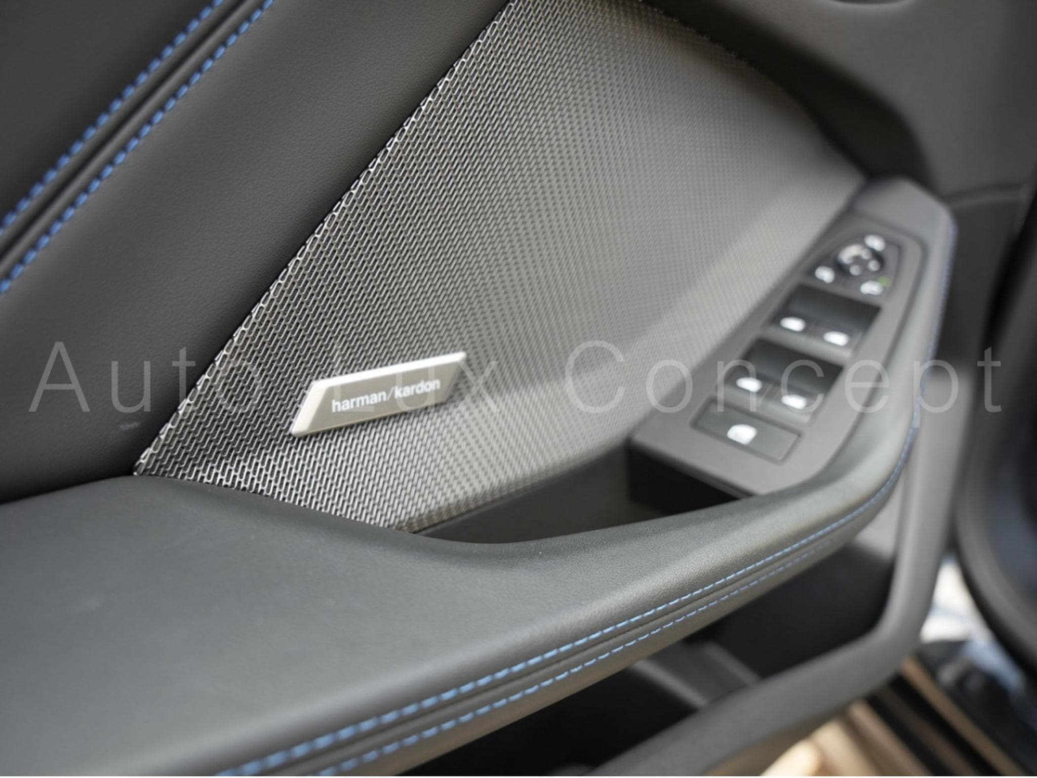 BMW 120 d M Sport (2025) - Photo 12
