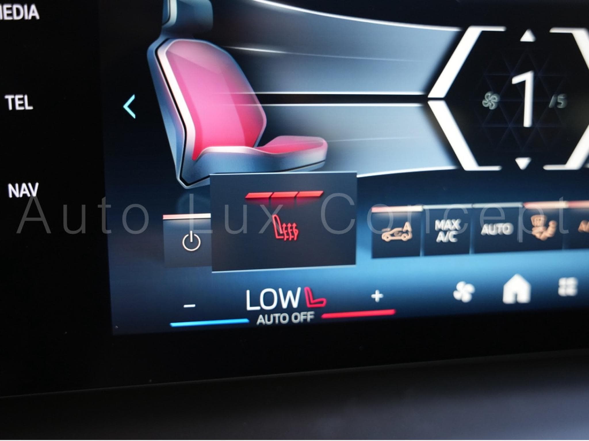 BMW 120 d M Sport (2025) - Photo 20