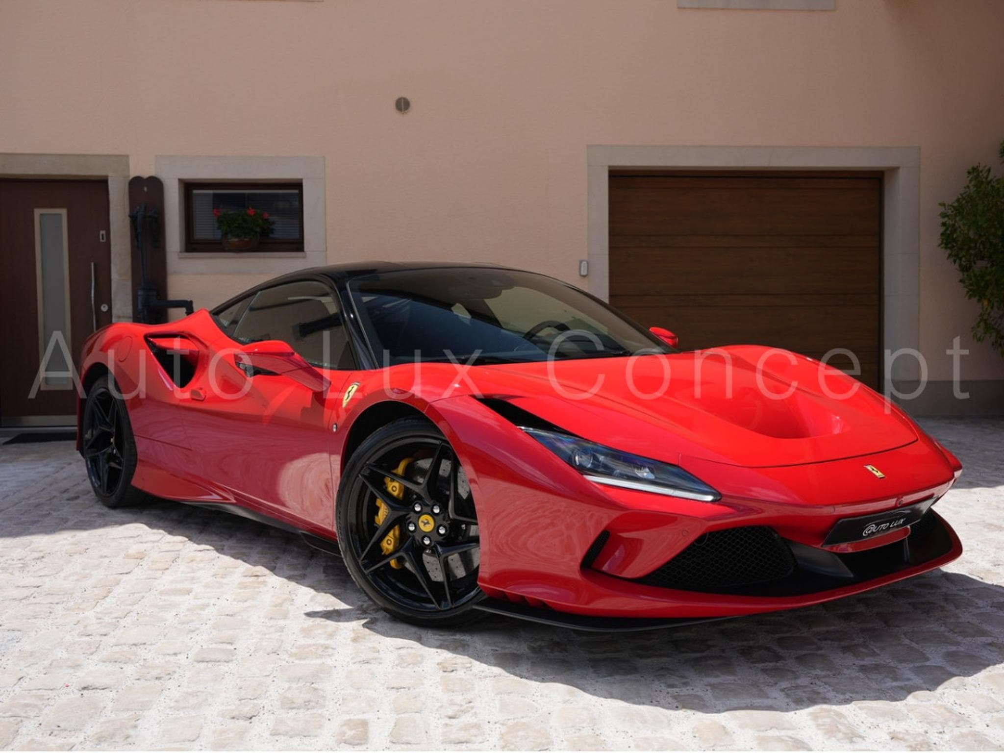 Ferrari F8 Tributo Full PPF/Carbon/Lift/Racing Seats/Passenger Display (2021) - Photo 2