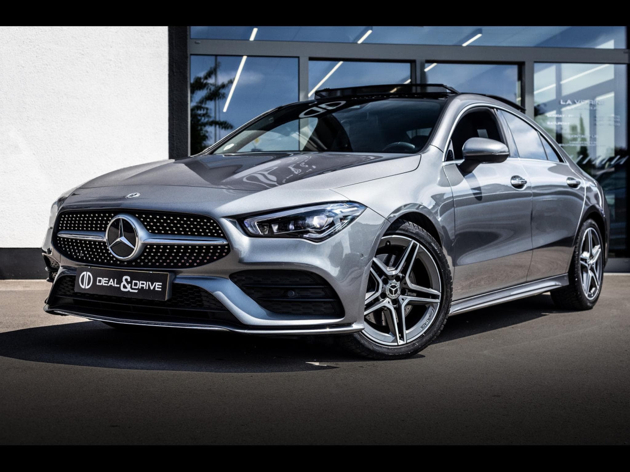 Mercedes CLA 200 COUPE AMG-LINE – MOUNTAINGRAU METALLIC (2019) - Photo 1