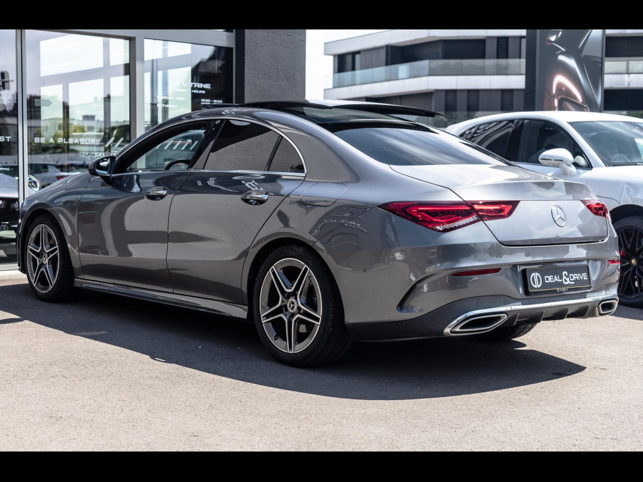 Mercedes CLA 200 COUPE AMG-LINE – MOUNTAINGRAU METALLIC (2019) - Photo 3