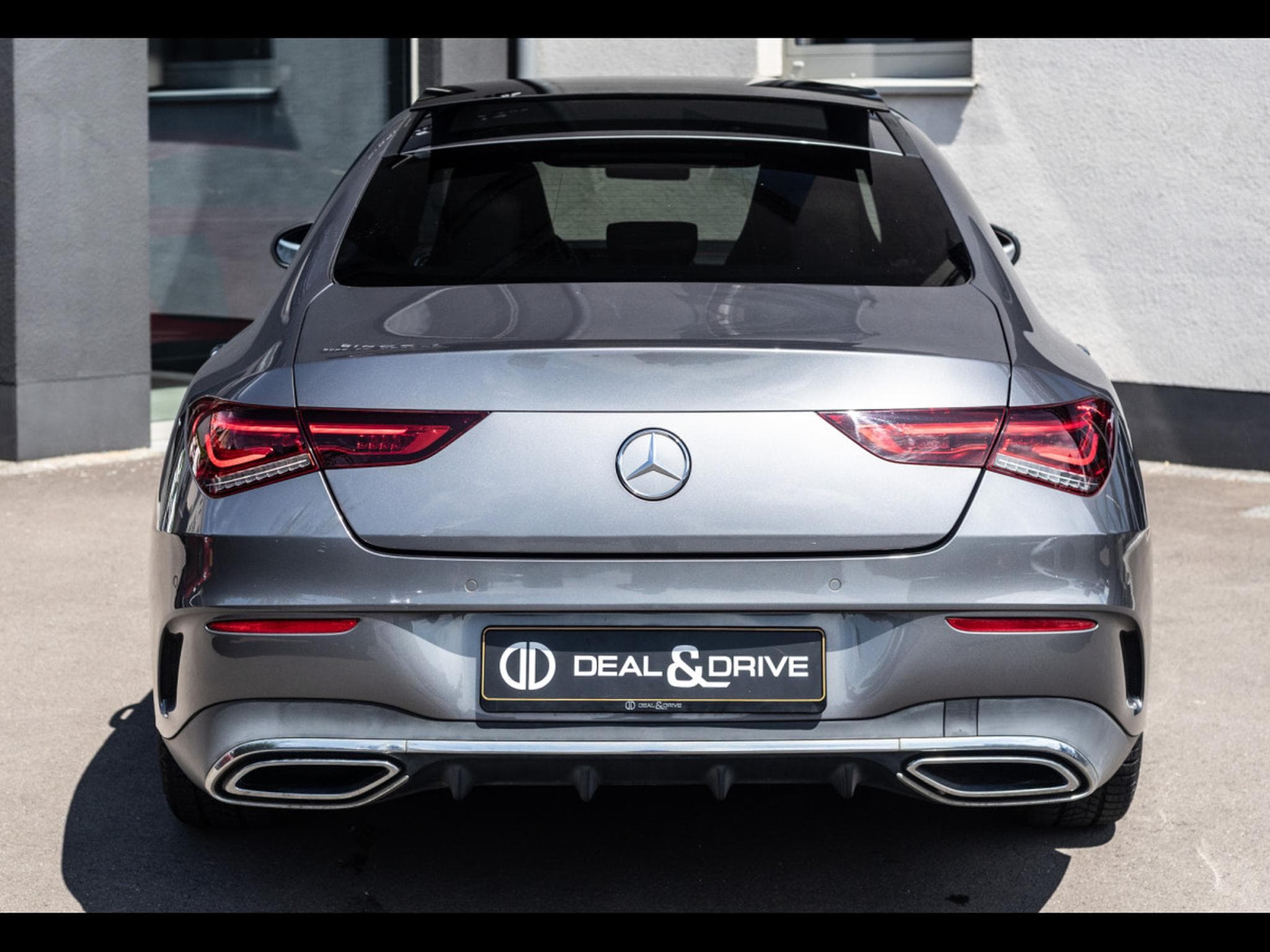 Mercedes CLA 200 COUPE AMG-LINE – MOUNTAINGRAU METALLIC (2019) - Photo 4