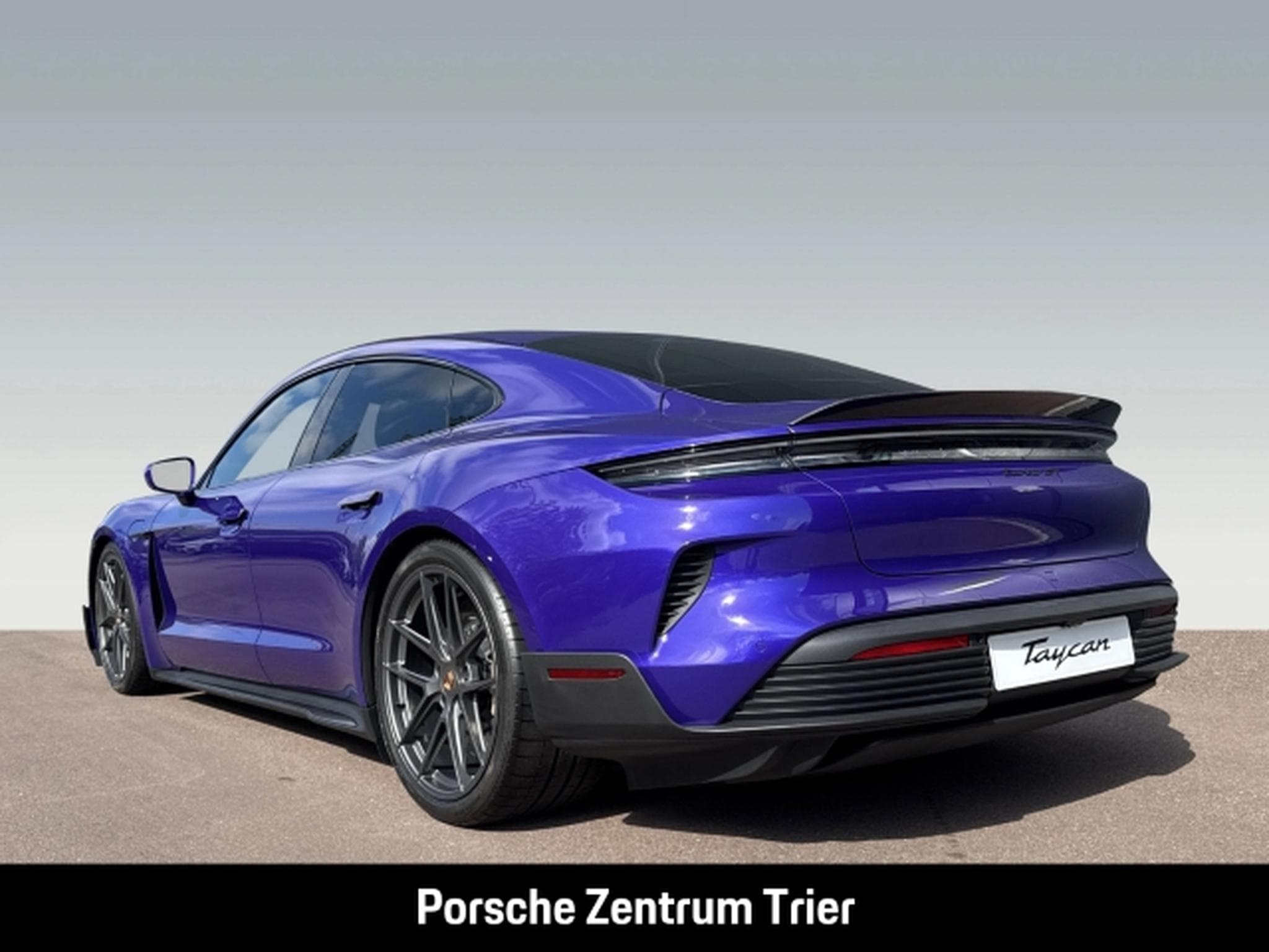 Porsche Taycan GT (2026) - Photo 3