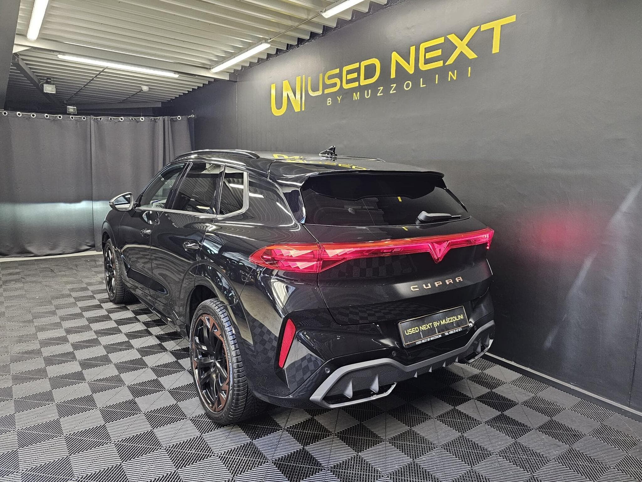 Cupra Terramar VZ 2,0 TSI 265 HK 4x4 DSG (2025) - Photo 6