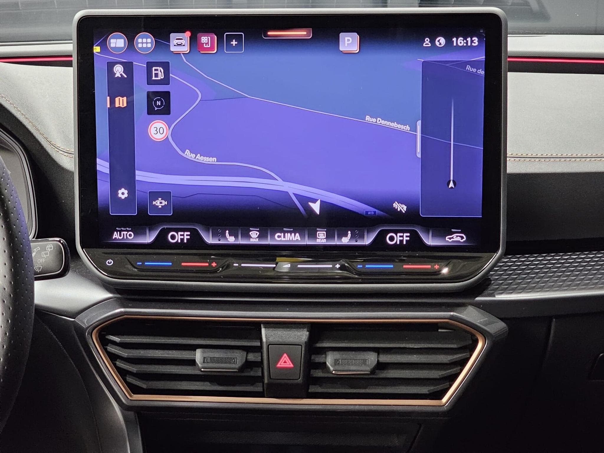Cupra Formentor 1.5 e-tsi 150cv DSG7 Caméra 360/Sennheiser/Hayon électrique (2025) - Photo 10