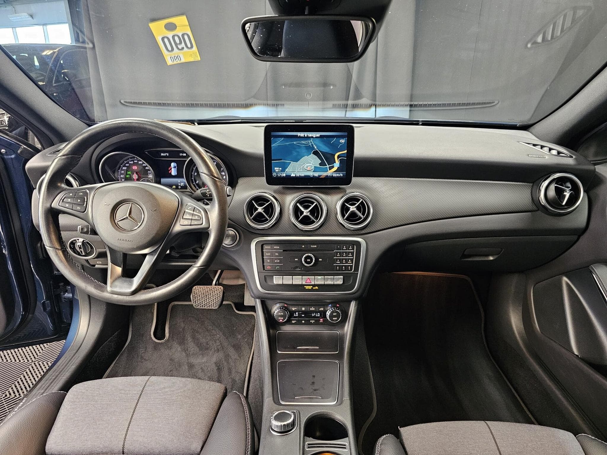 Mercedes GLA 180 GLA 180 (2020) - Photo 2