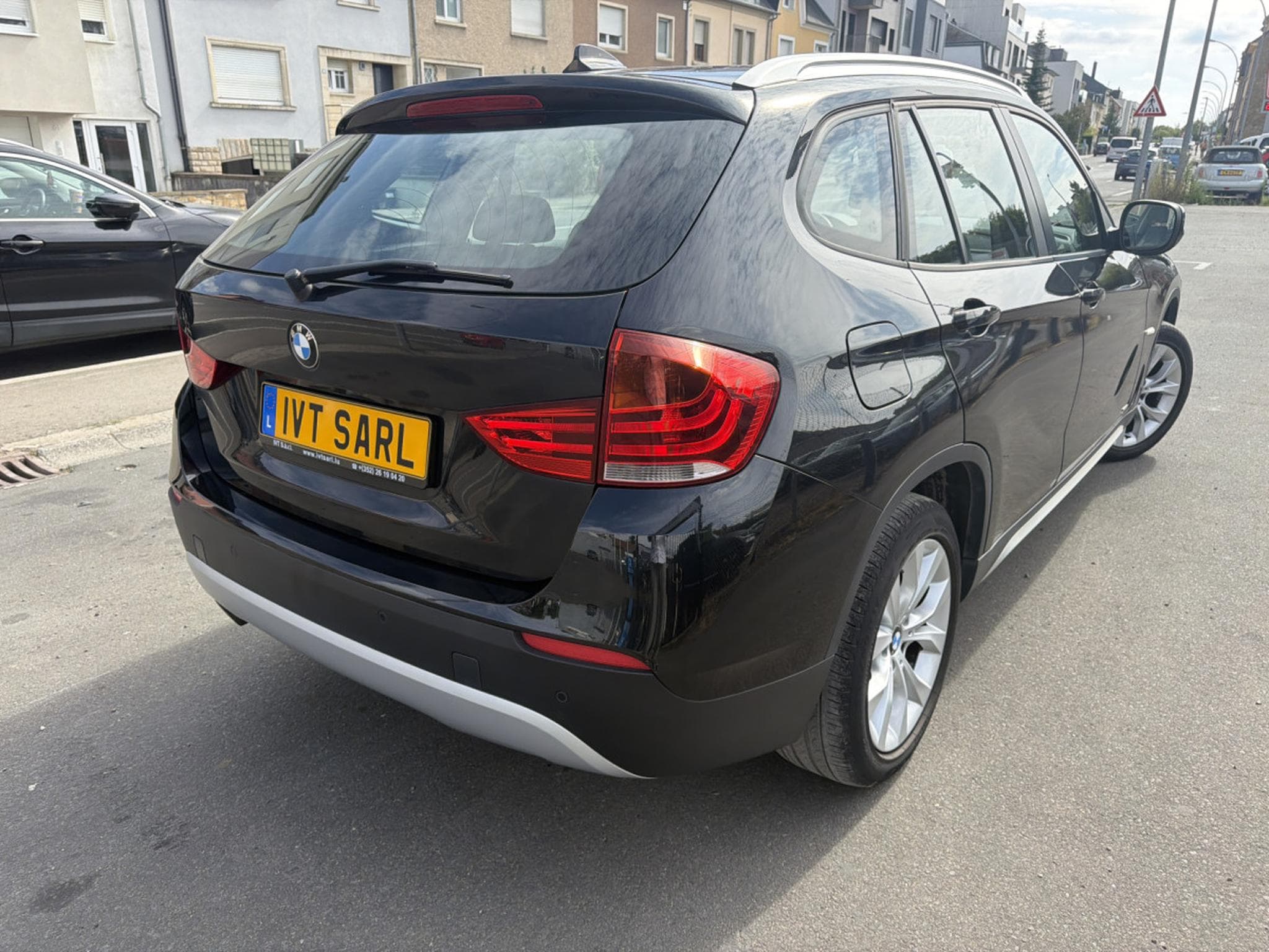 BMW X1 20D 143CV XDRIVE PACK LUXE (2011) - Photo 6