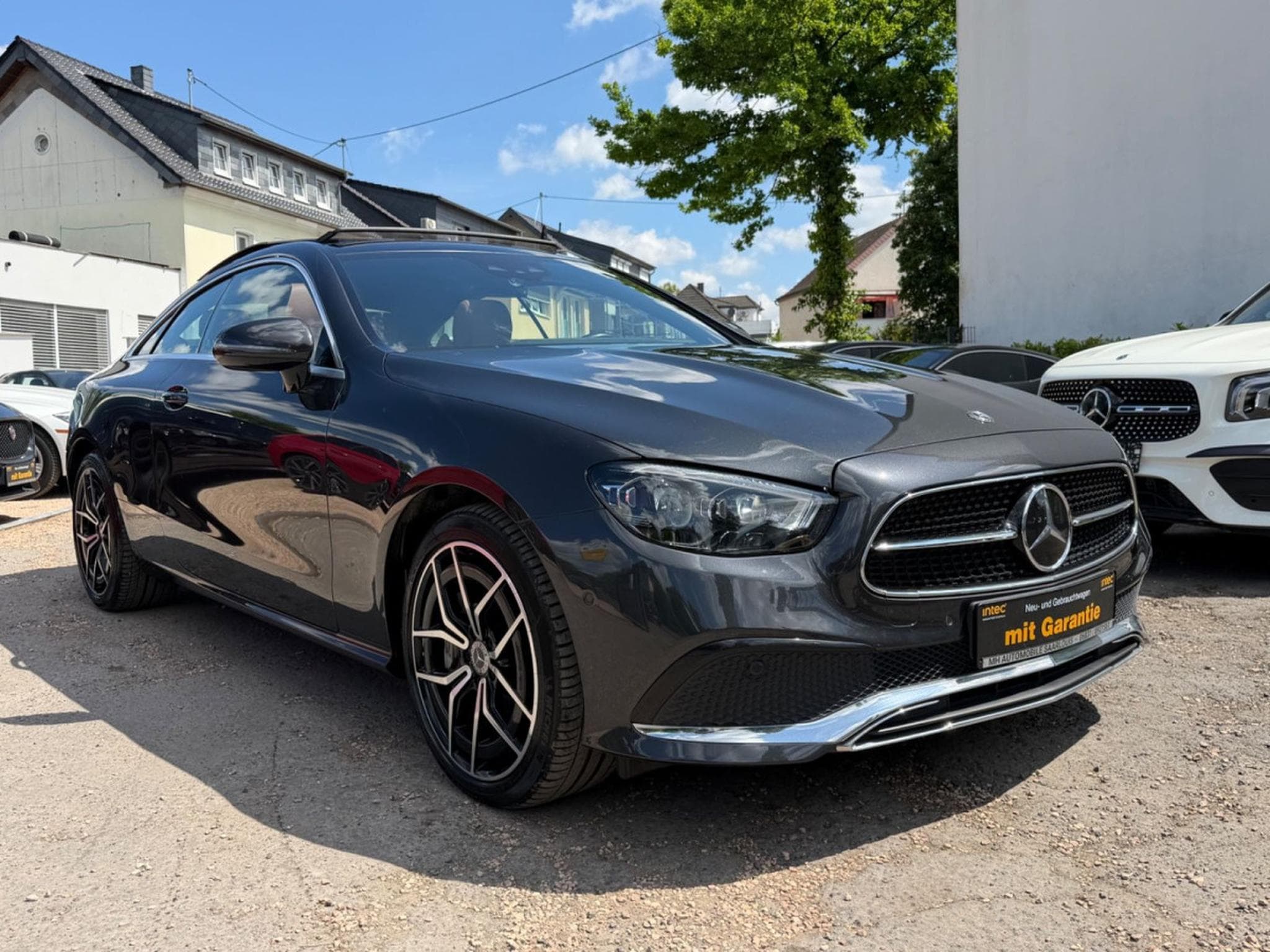 Mercedes E 400 d 4Matic Coupe (2020) - Photo 9