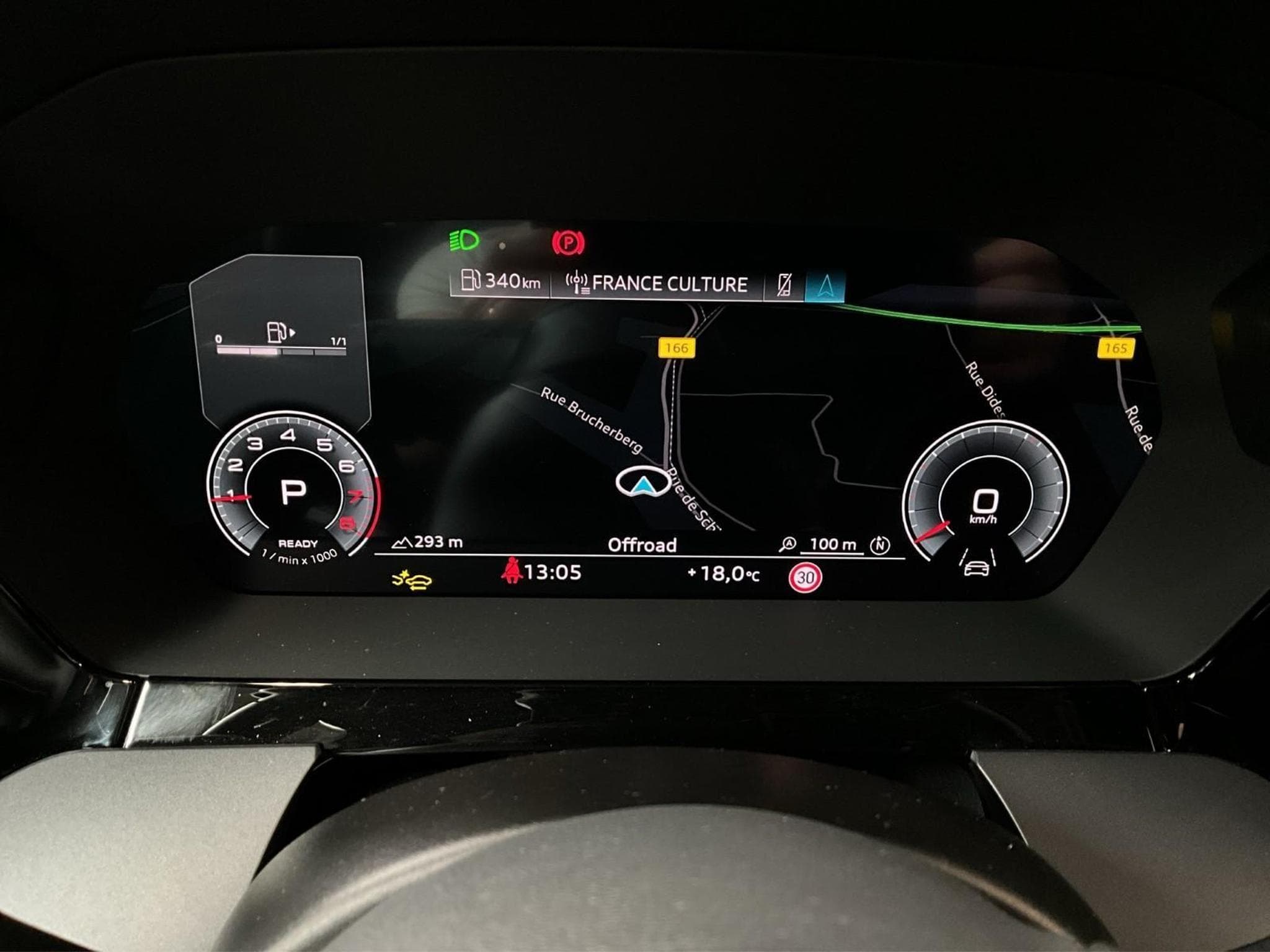 Audi A3 SB+Advanced+30TFSI+S-Tronic+P.Business+LED (2025) - Photo 11