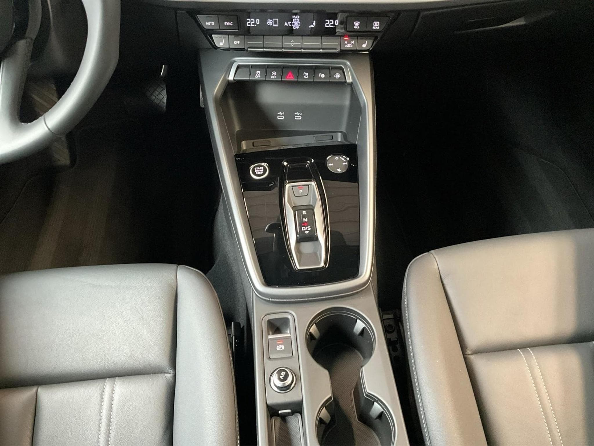 Audi A3 SB+Advanced+30TFSI+S-Tronic+P.Business+LED (2025) - Photo 12