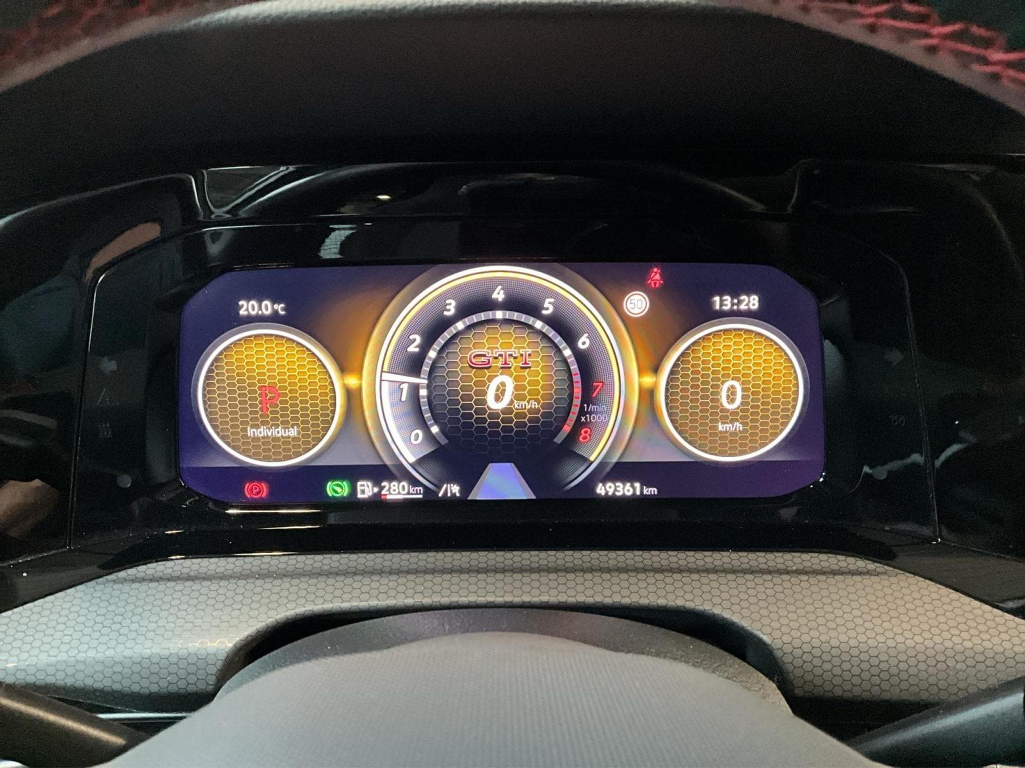 VW Golf GTI+DSG+Black-Style+Matrix-LED+Navi (2024) - Photo 11