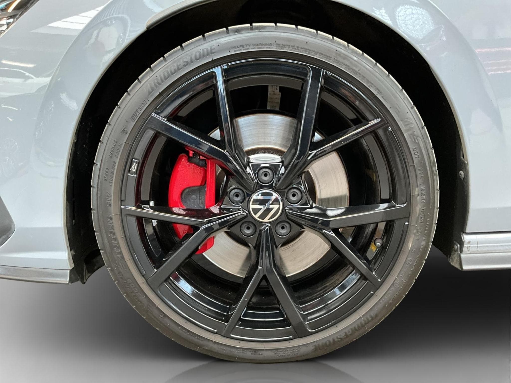 VW Golf GTI+DSG+Black-Style+Matrix-LED+Navi (2024) - Photo 8