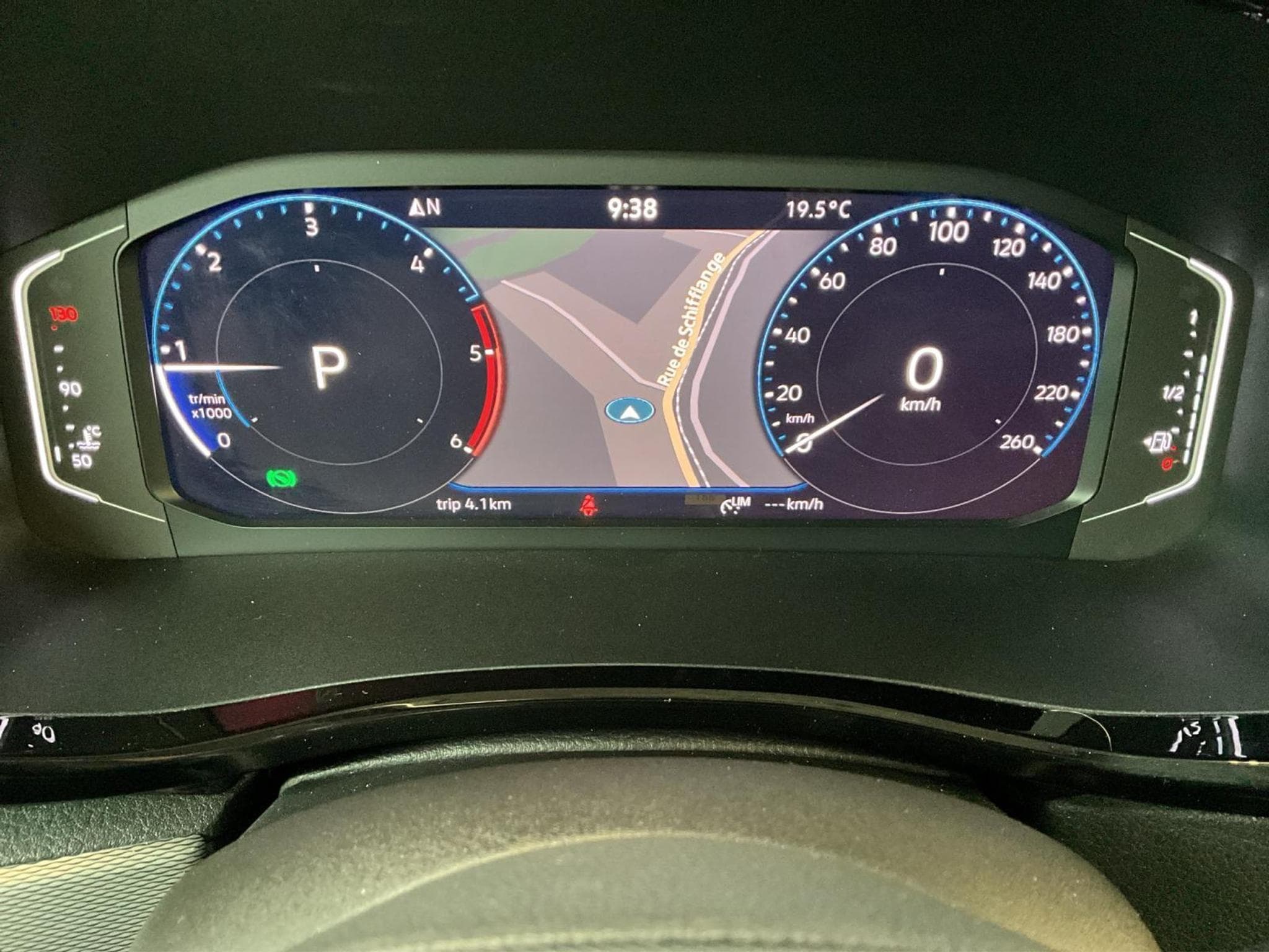 VW T6.1 Highline+DSG+4M+Navi+7Sitze+Side-Ass. (2020) - Photo 11