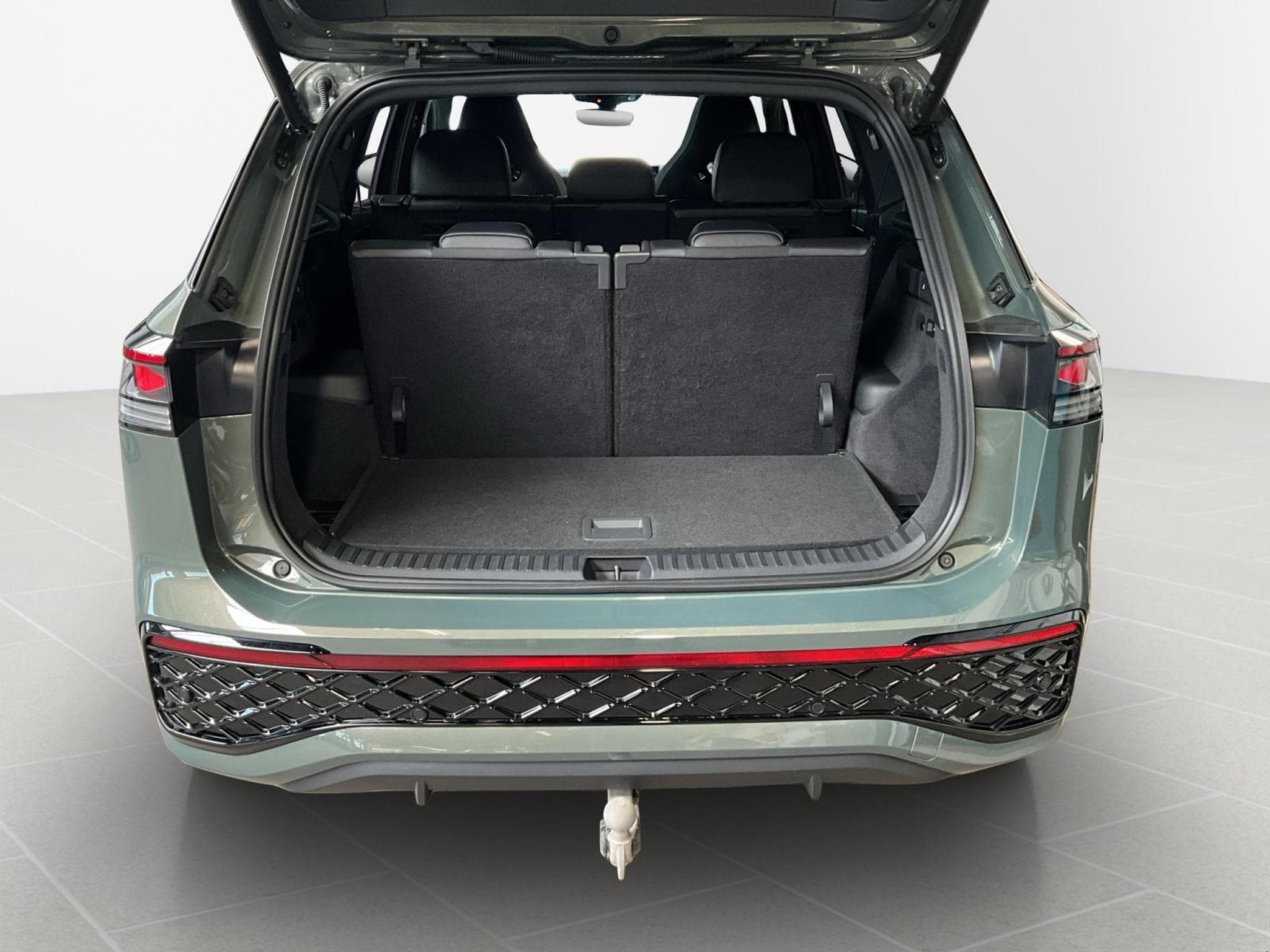 VW Tayron R-Line+DSG+4M+7Sitze+P.Confort+Pano+P.Travel+P.Info (2025) - Photo 17