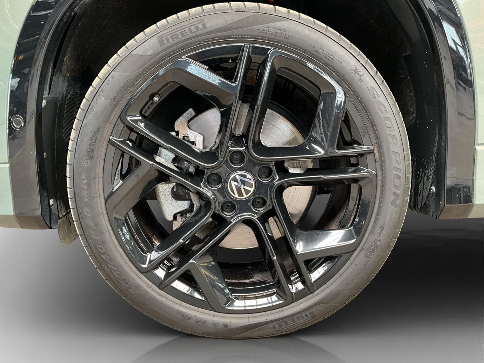 VW Tayron R-Line+DSG+4M+7Sitze+P.Confort+Pano+P.Travel+P.Info (2025) - Photo 8