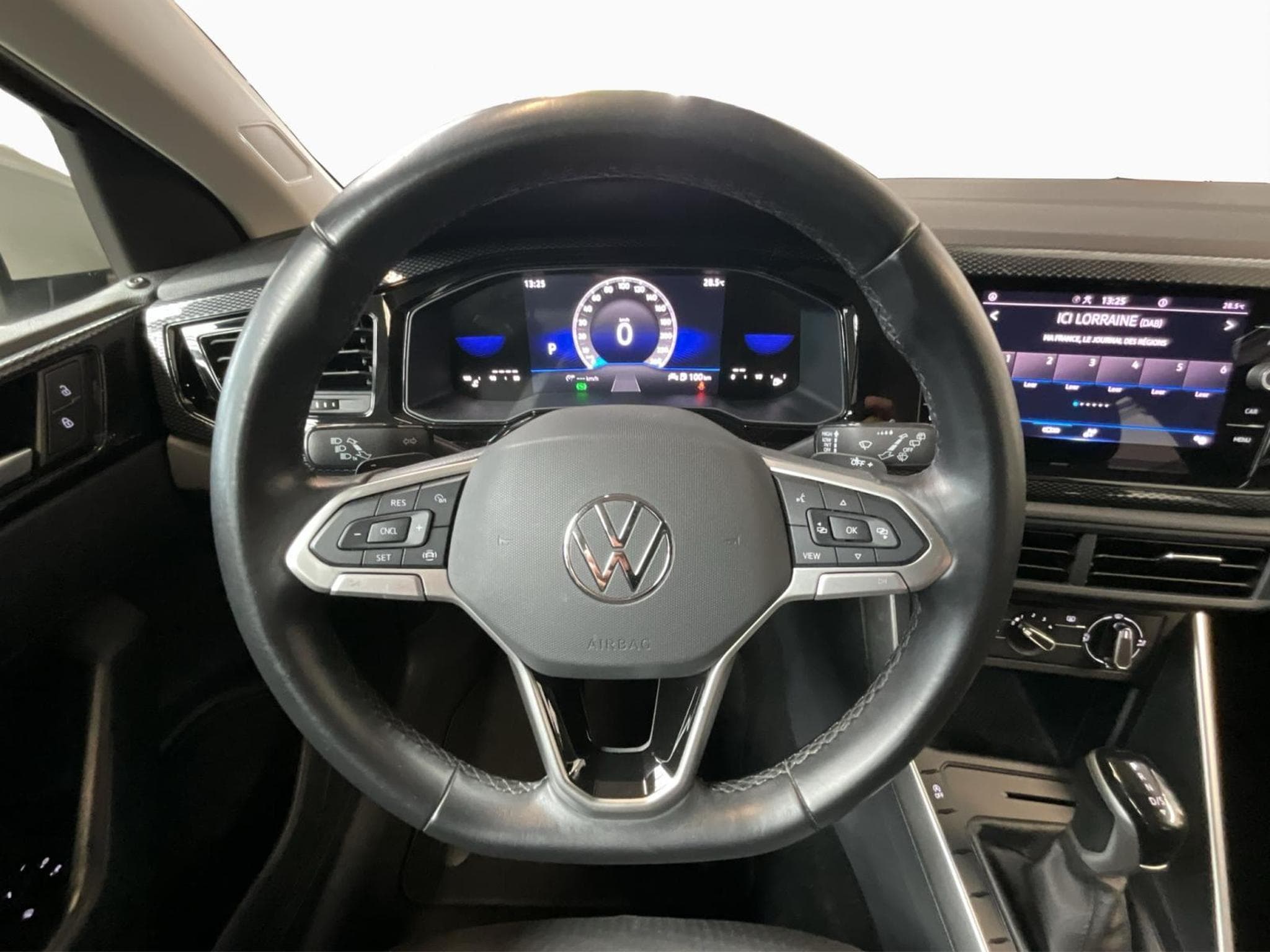 VW Polo Life+DSG+RearView+LED+Digi+ (2023) - Photo 10