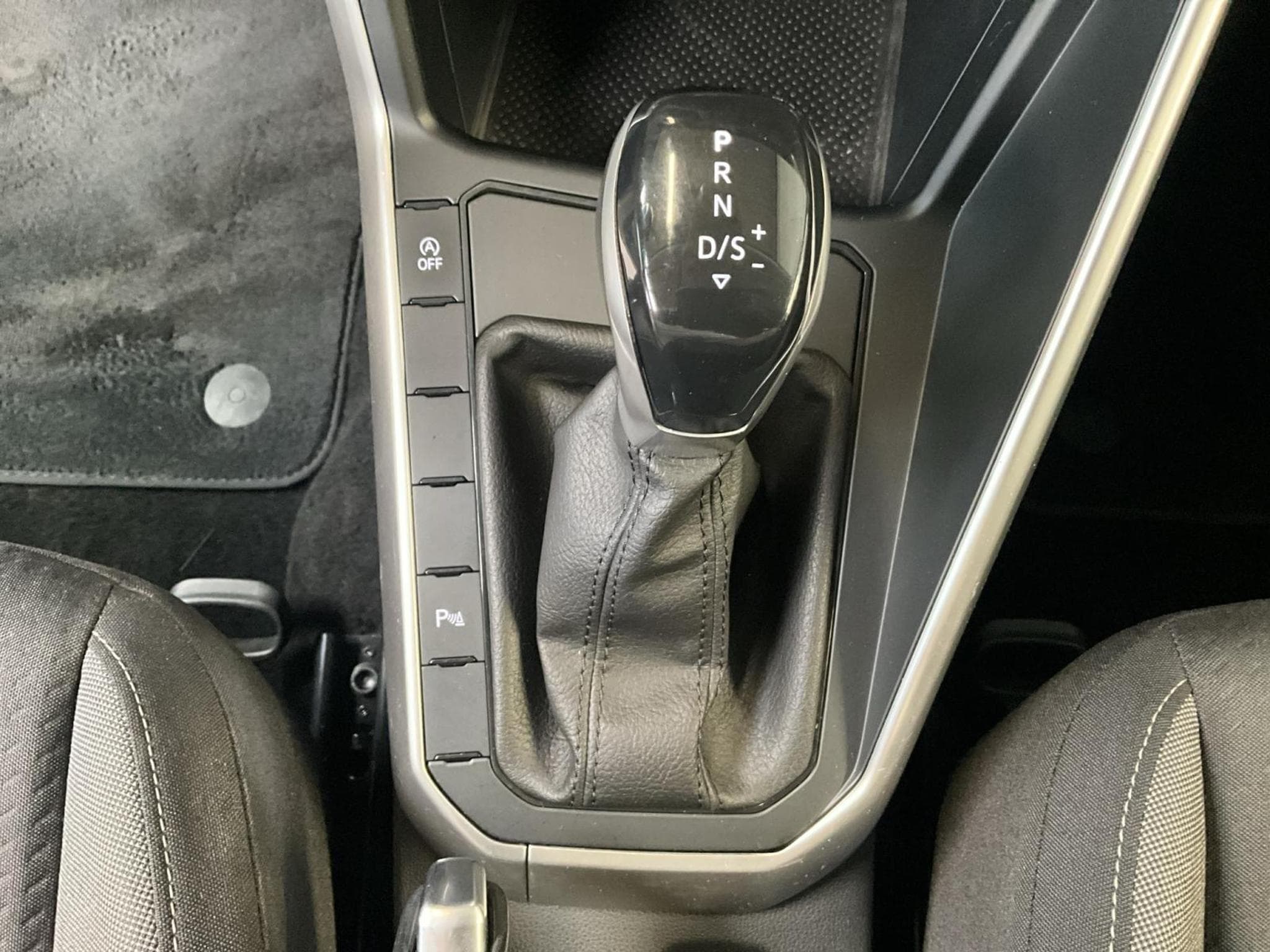 VW Polo Life+DSG+RearView+LED+Digi+ (2023) - Photo 12