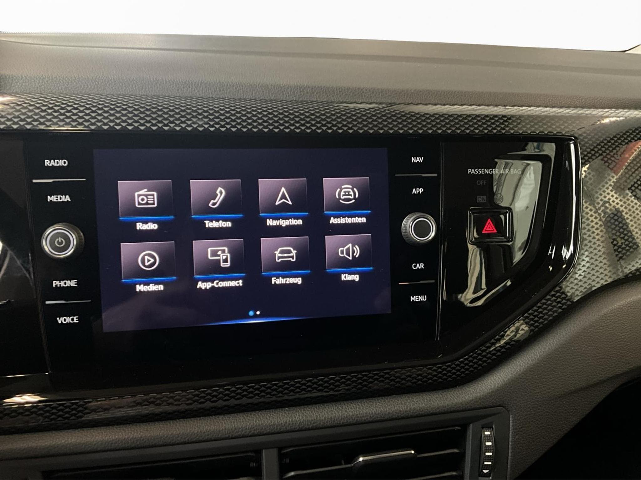 VW Polo Life+DSG+RearView+LED+Digi+ (2023) - Photo 13
