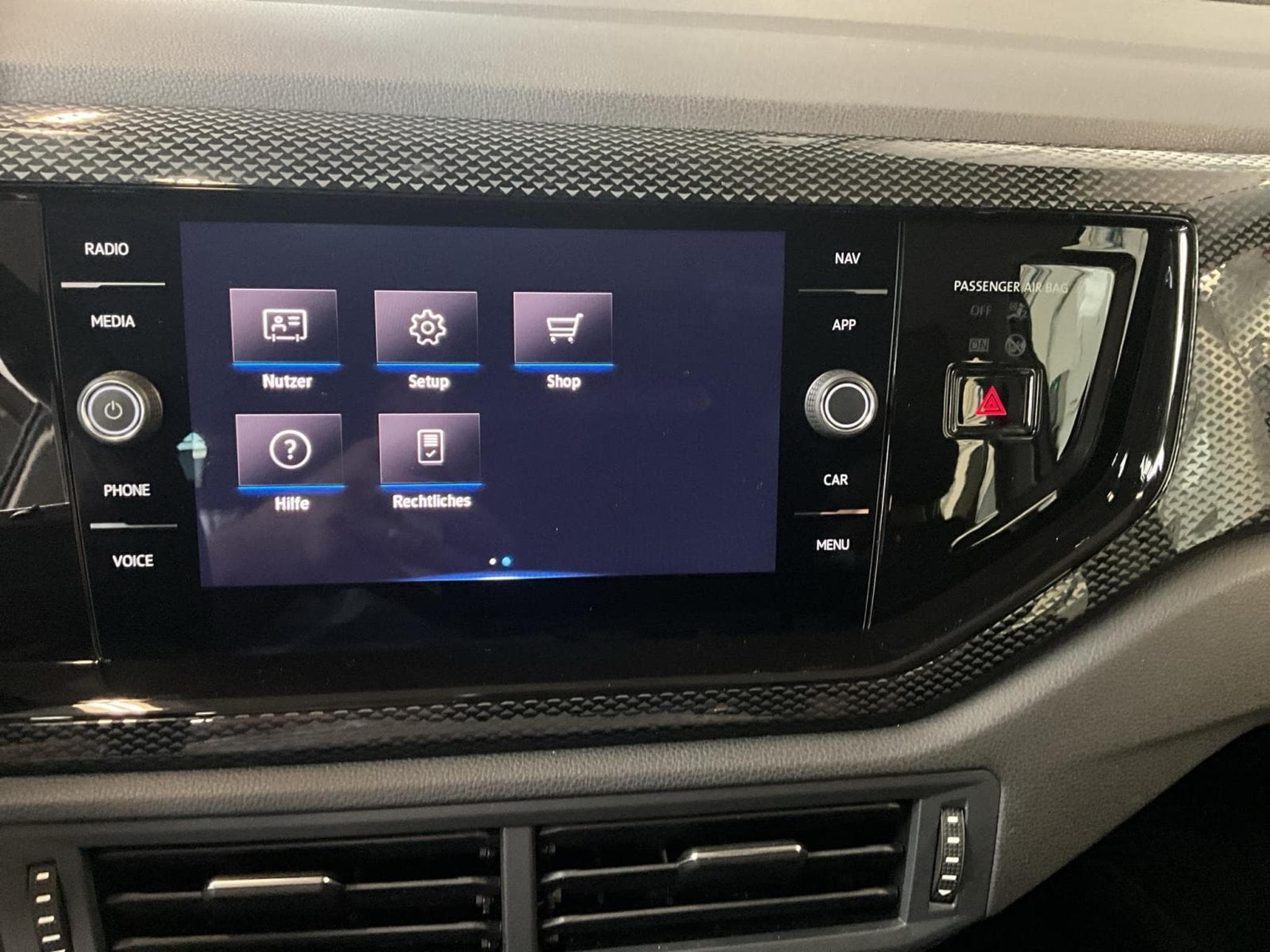 VW Polo Life+DSG+RearView+LED+Digi+ (2023) - Photo 18