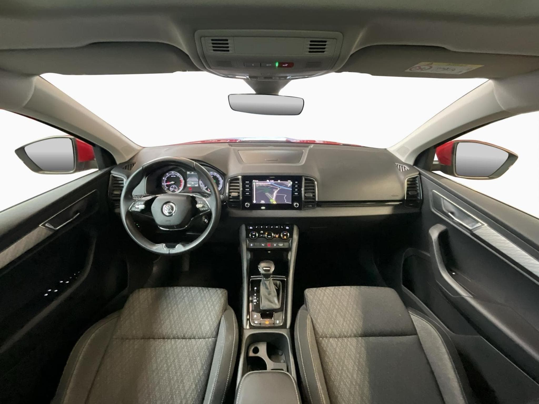 Skoda Karoq Style+DSG+LED+AHK+PANO+NAVI (2022) - Photo 2