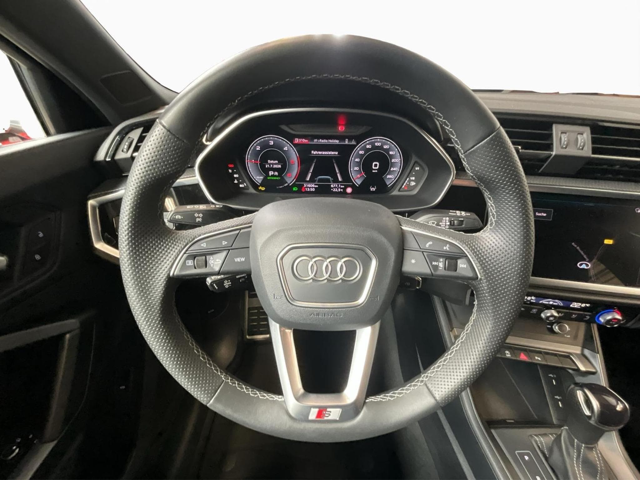 Audi Q3 SB+S-Line+35TDI+S-Tronic+P.Premium (2025) - Photo 10