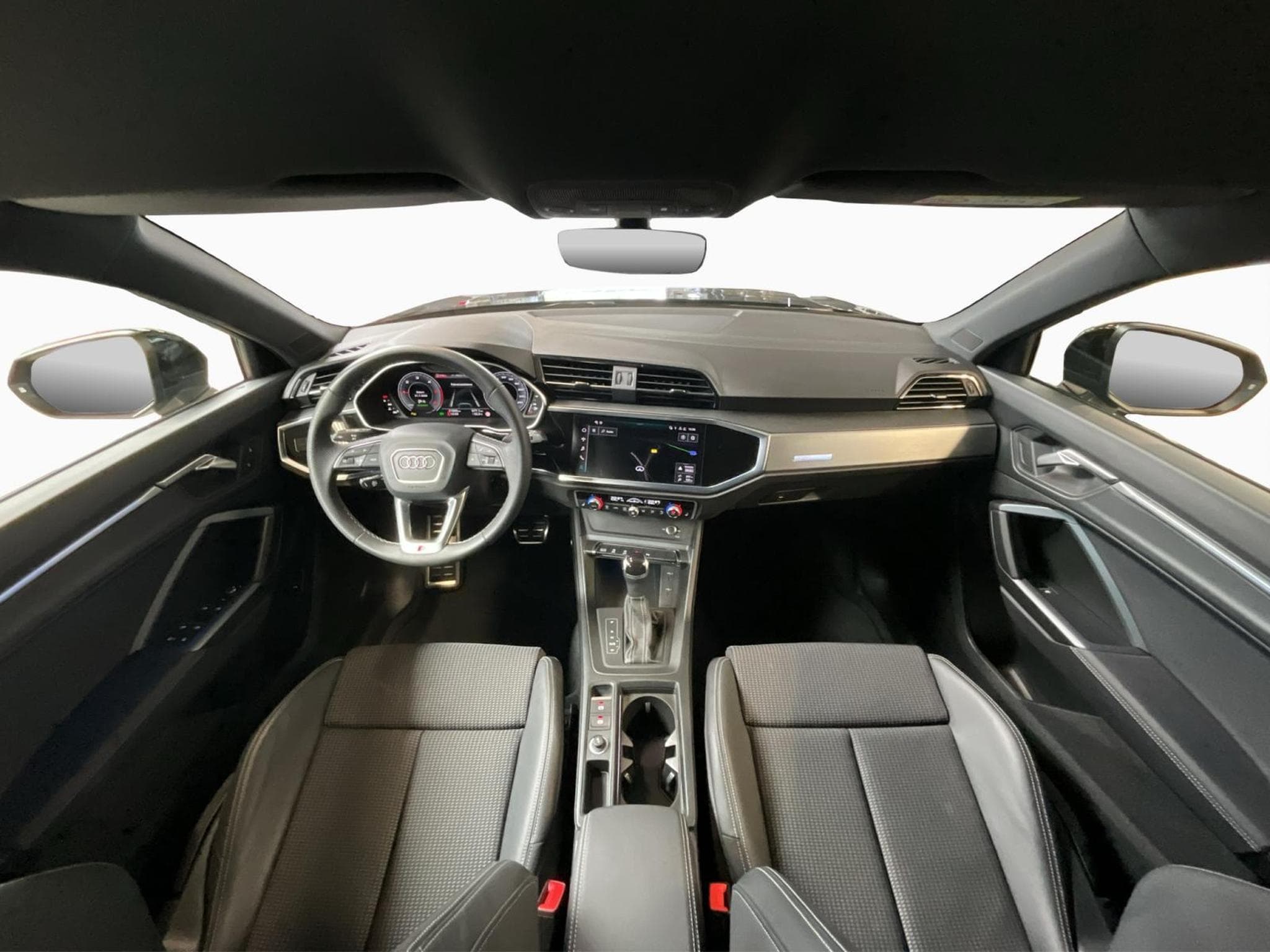 Audi Q3 SB+S-Line+35TDI+S-Tronic+P.Premium (2025) - Photo 2