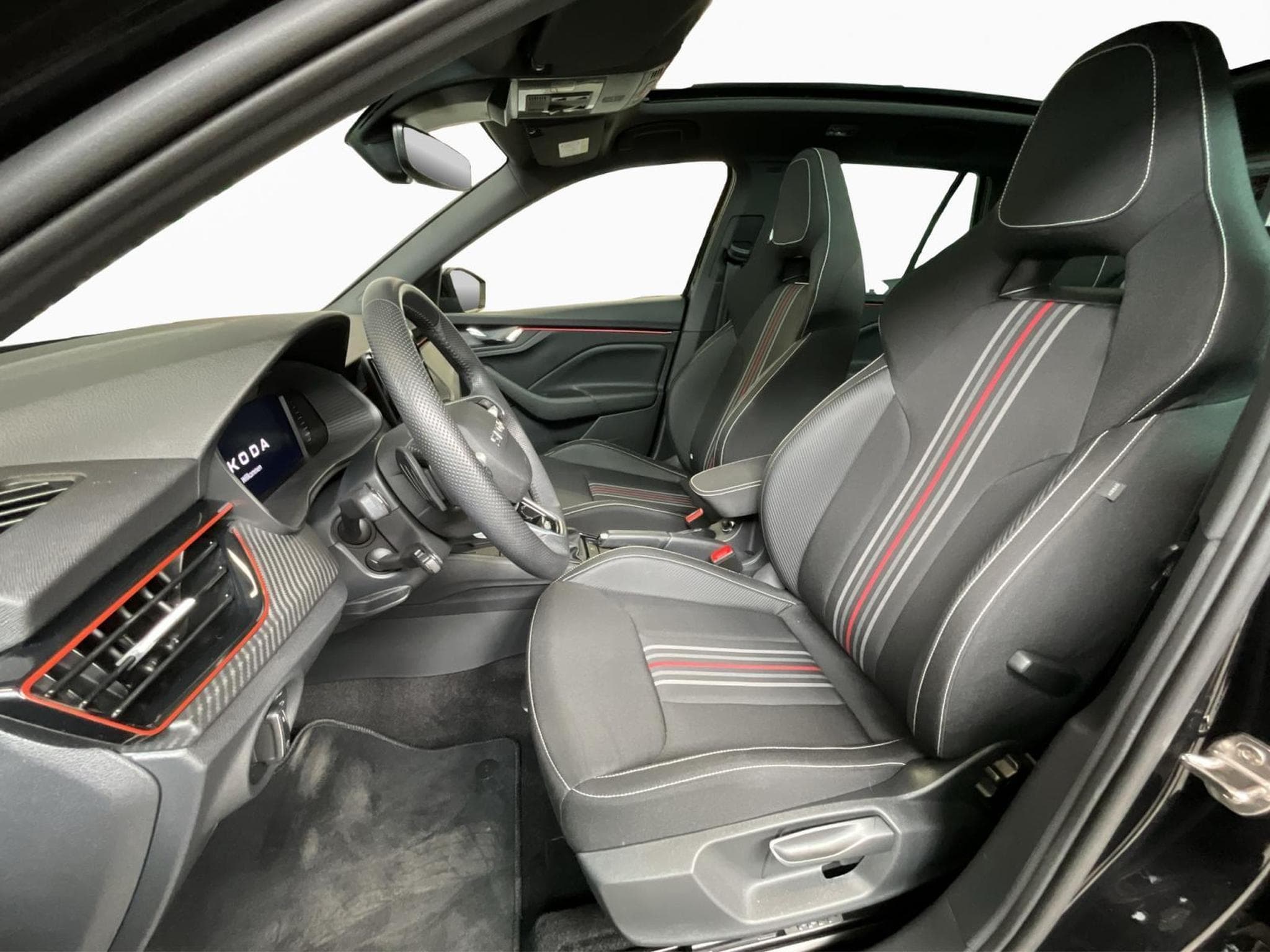 Skoda Kamiq Monte-Carlo+DSG+Park&Go+Pano+P.Ass-Drive+ (2025) - Photo 9