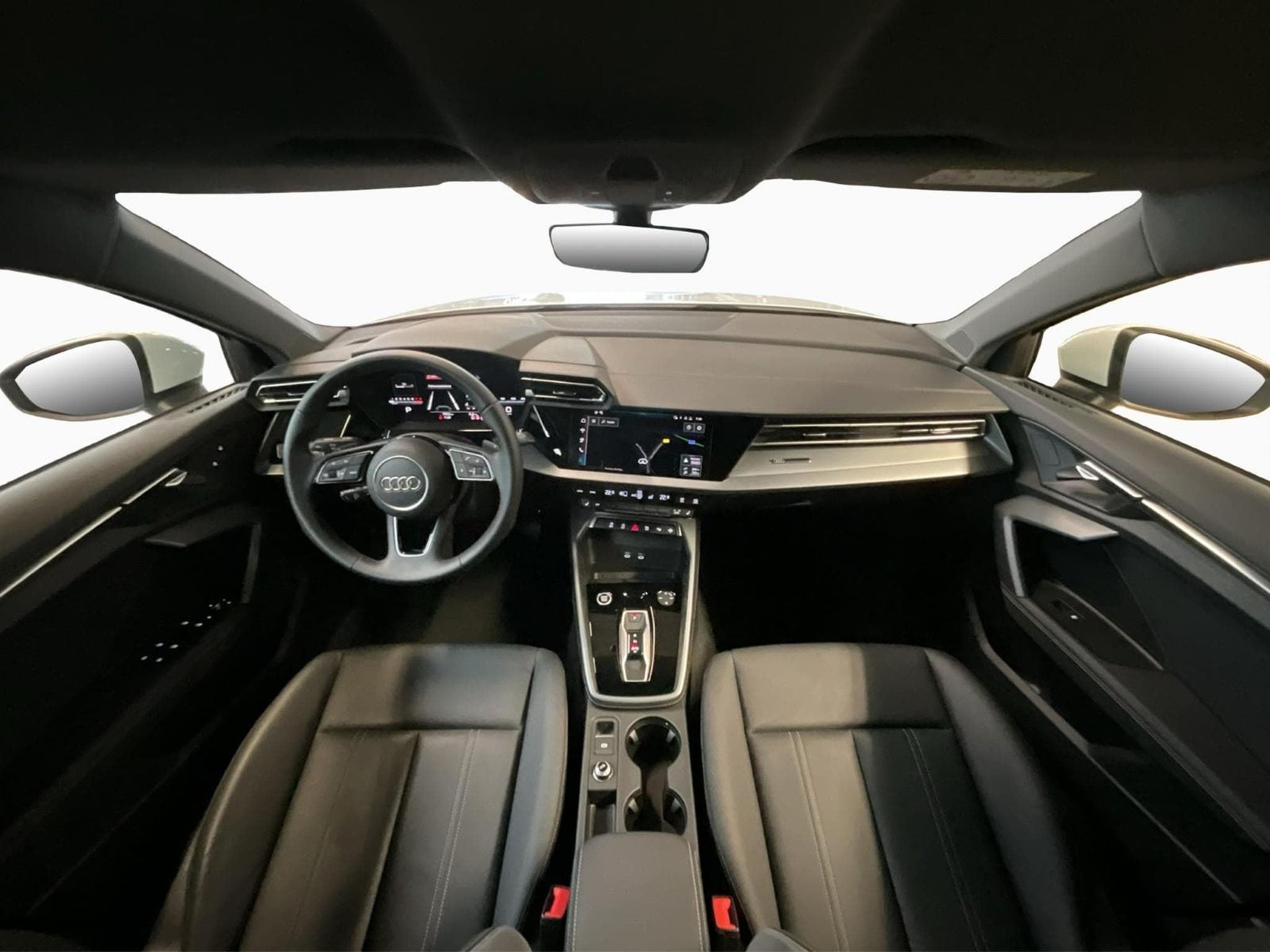Audi A3 SB+S-line+35TFSI+S-Tronic+P.Business+Led (2025) - Photo 2