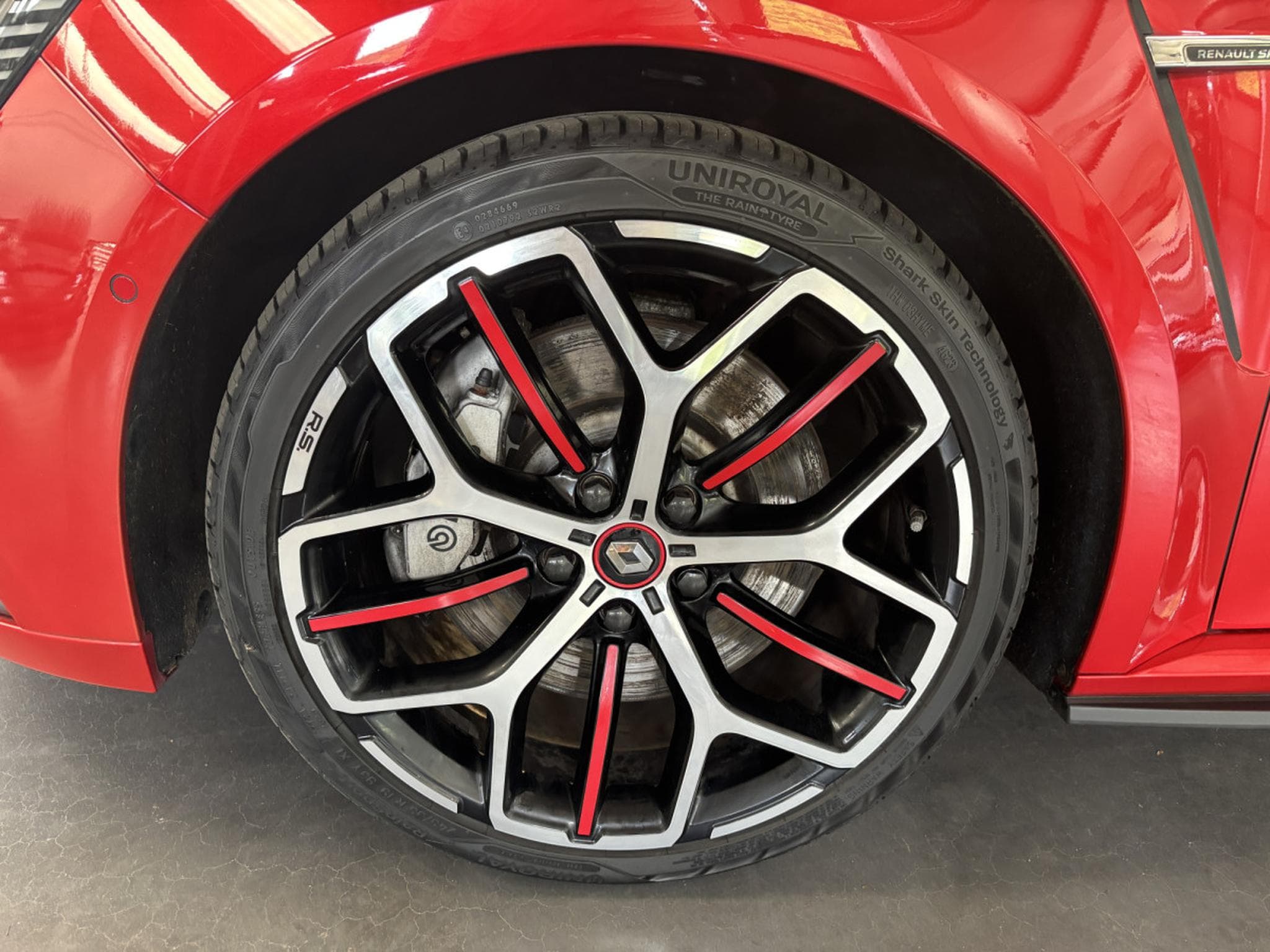 Renault Megane RS 1.8 TCe 300 (2021) - Photo 8