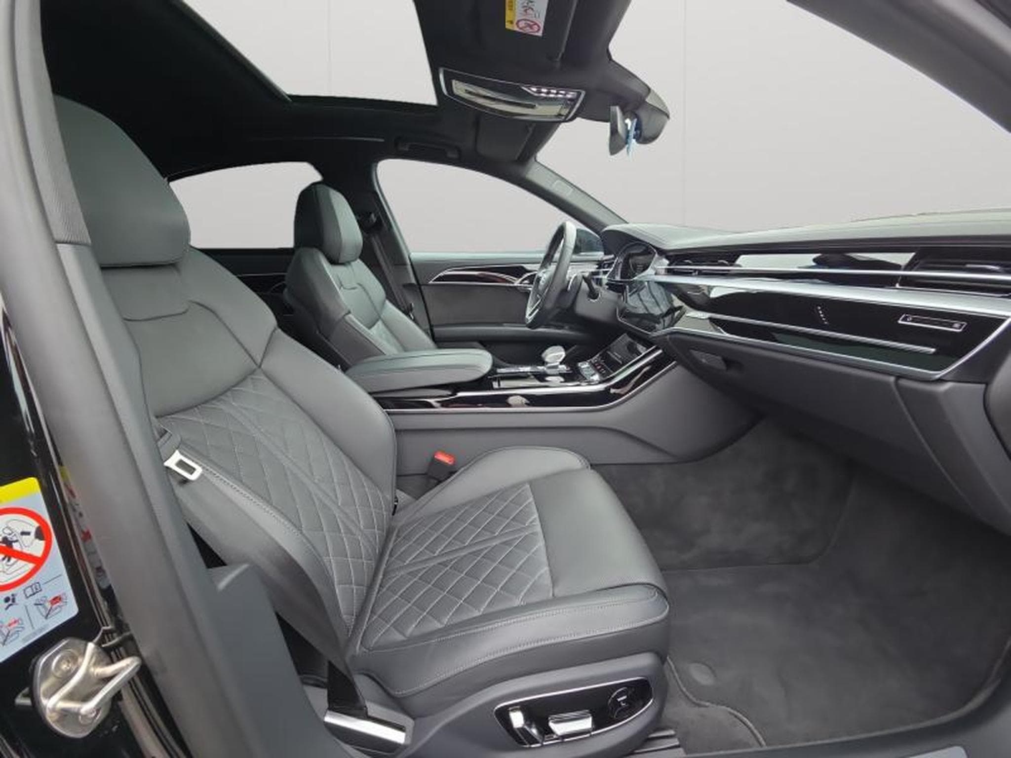 Audi A8 A8 50 TDI quattro 286 ch Tiptronic S-LINE (2025) - Photo 10