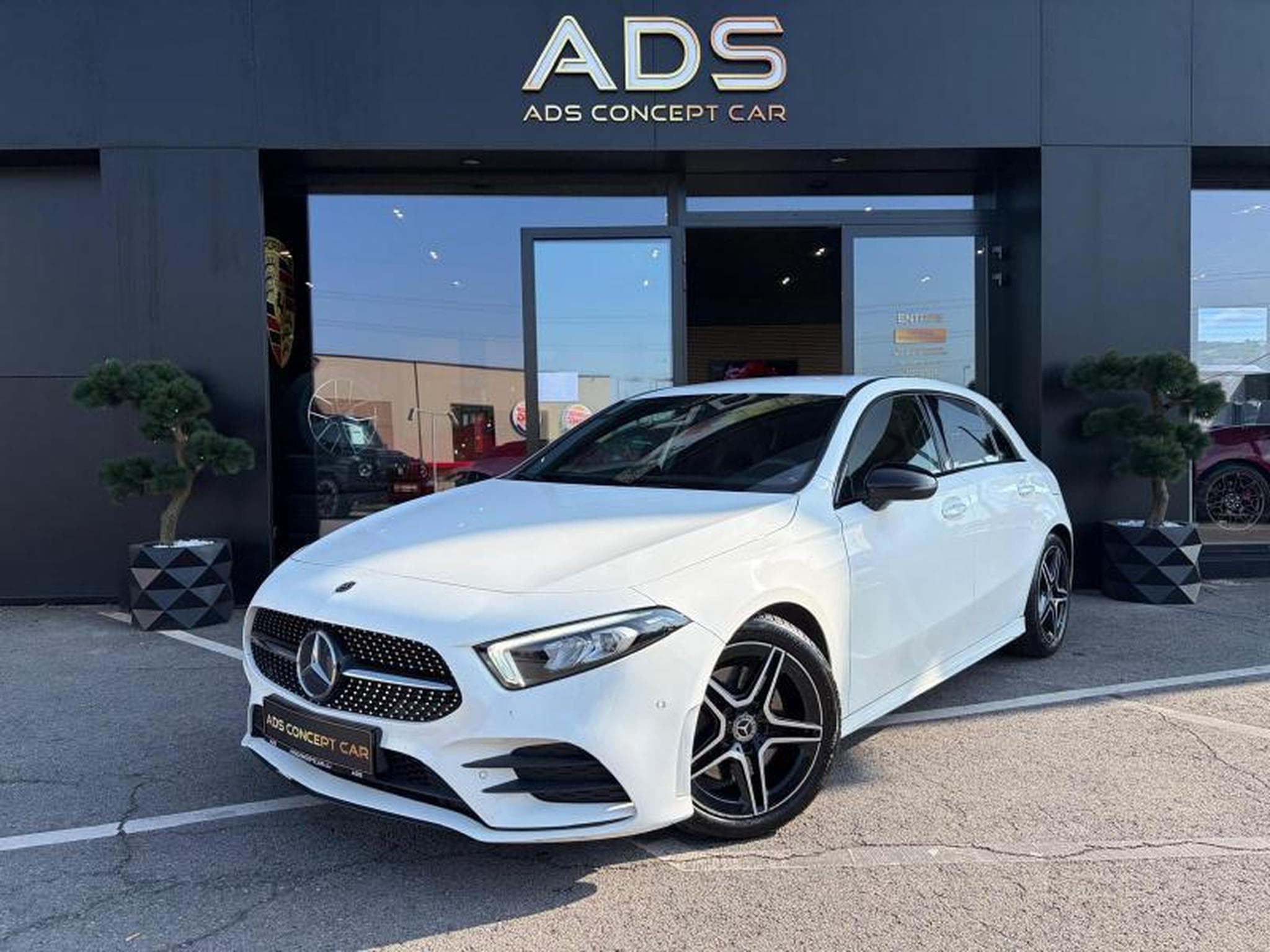 Mercedes A 220 Amg line (2019) - Photo 2