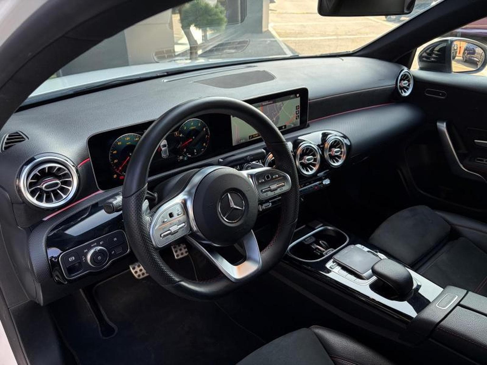 Mercedes A 220 Amg line (2019) - Photo 6